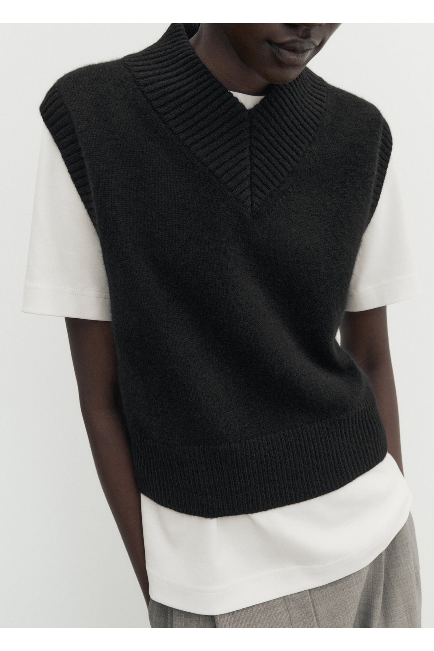 100% Cashmere Short Vest