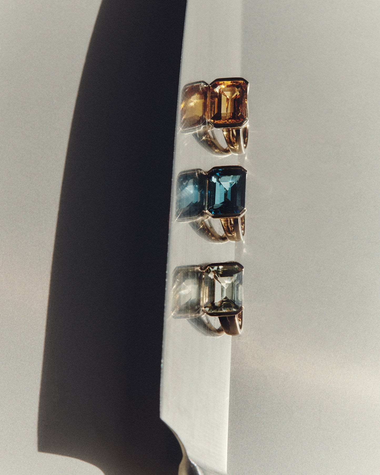 Domino Rings