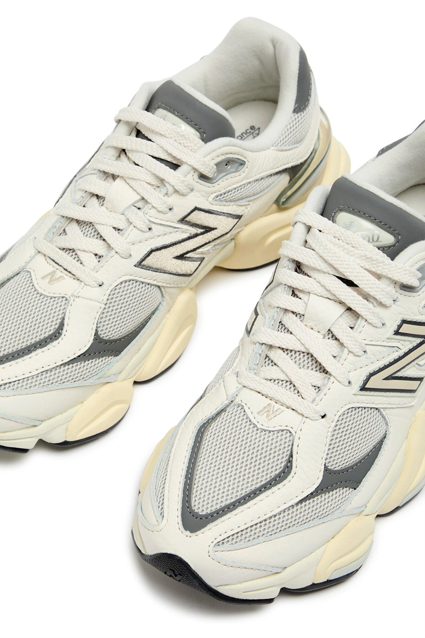 9060 Panelled Mesh Sneakers