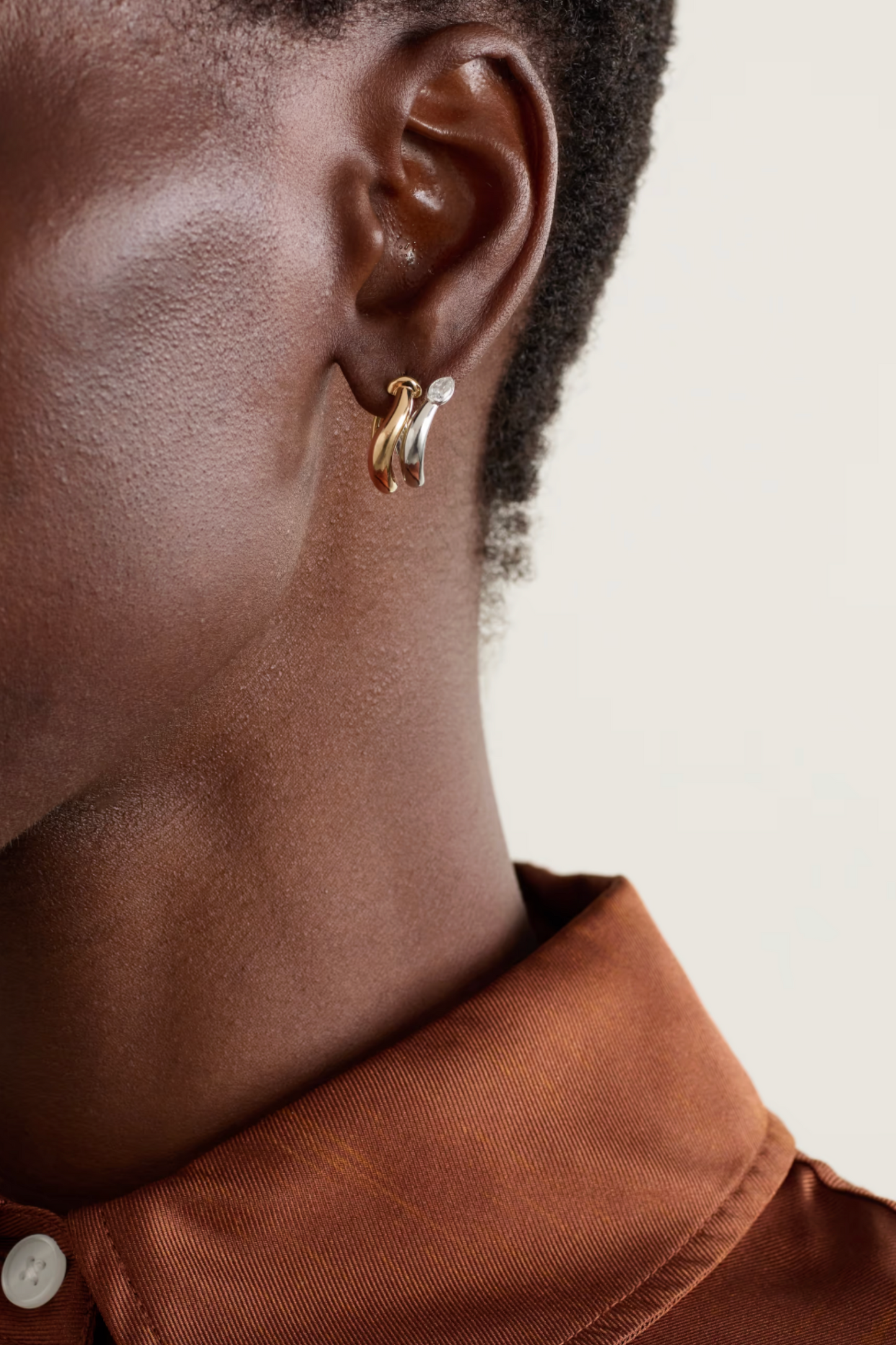 18-karat Gold Diamond Single Earring