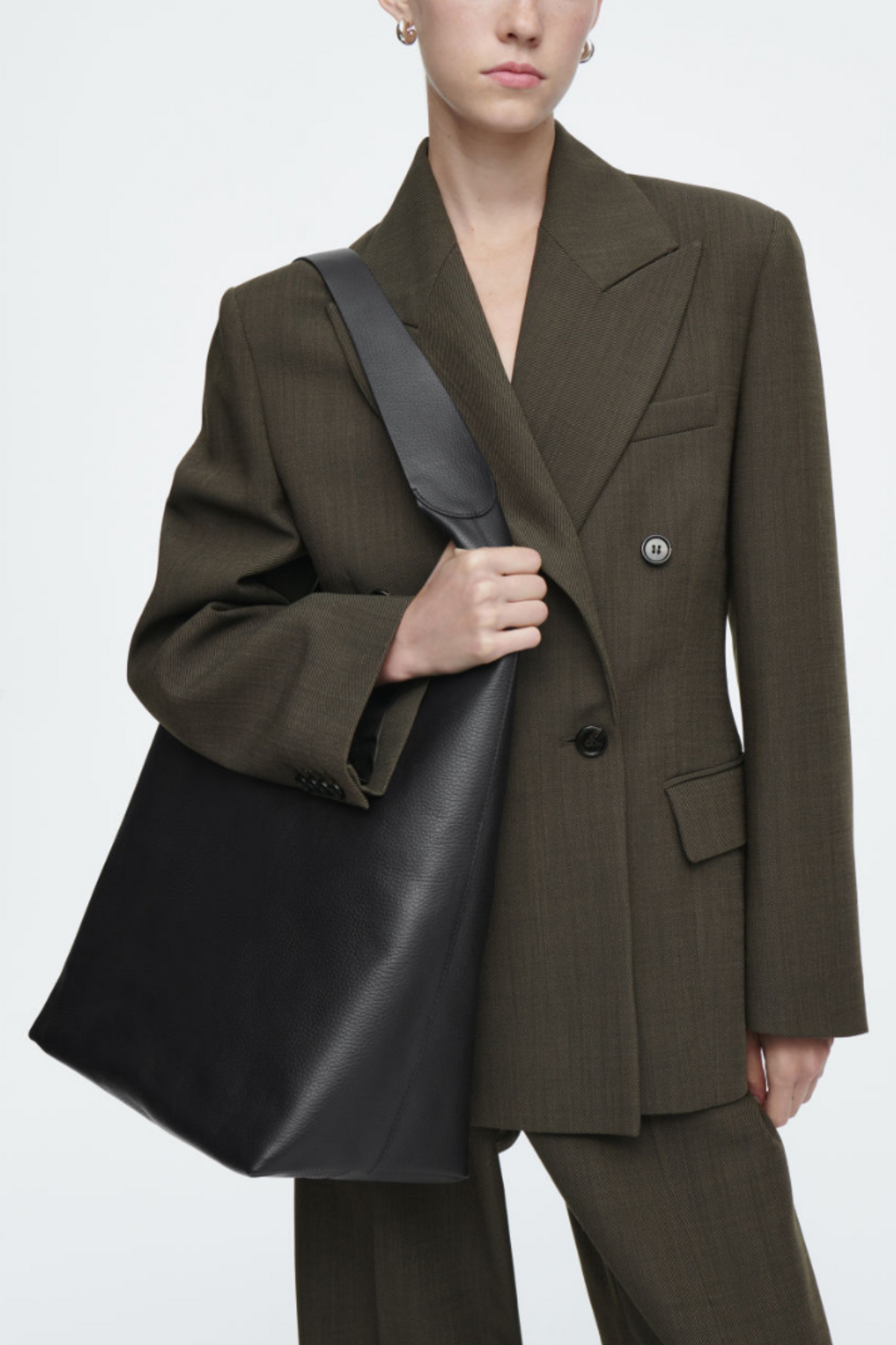 Serif Tote Bag - Leather