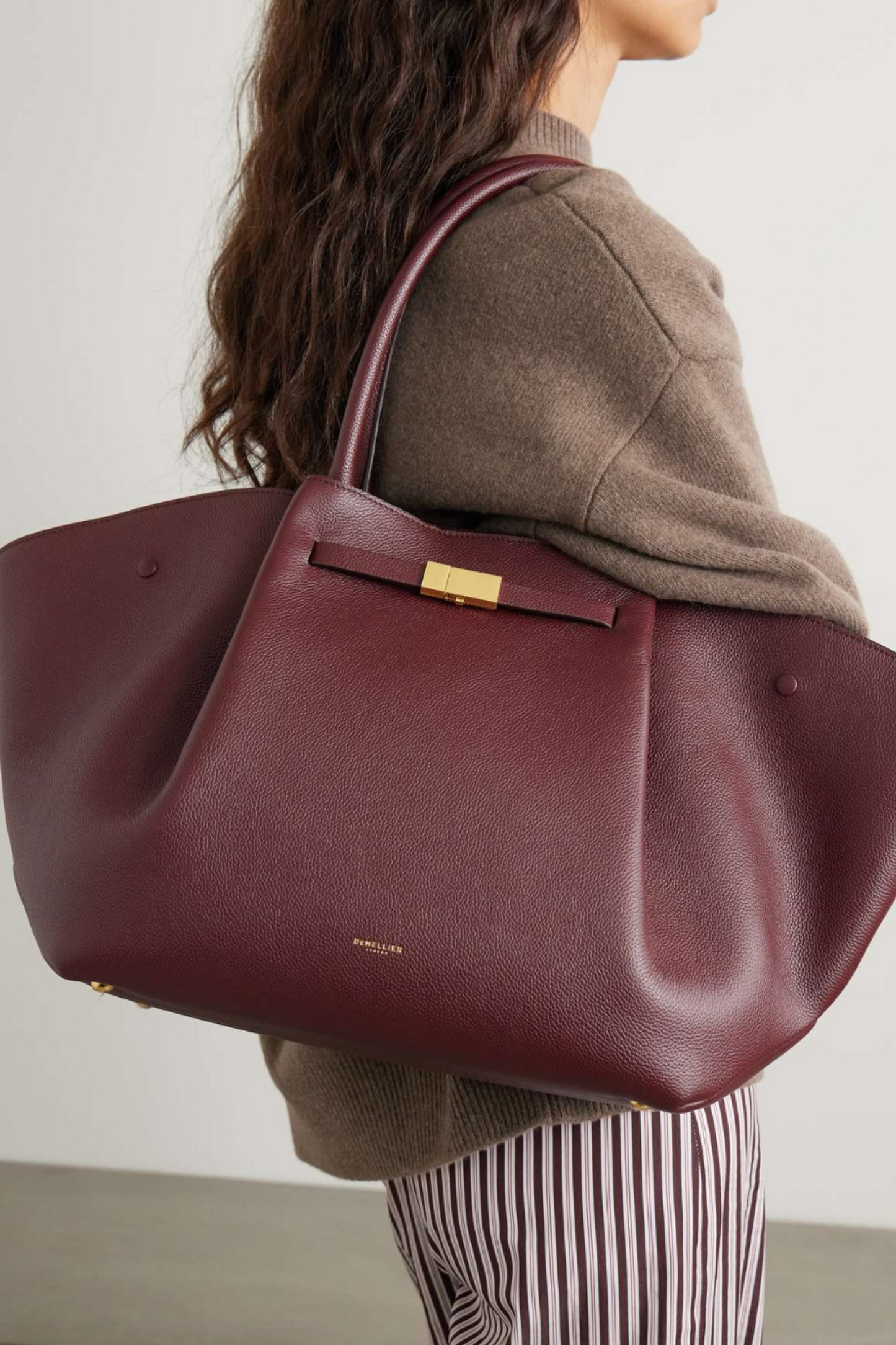New York textured-leather tote