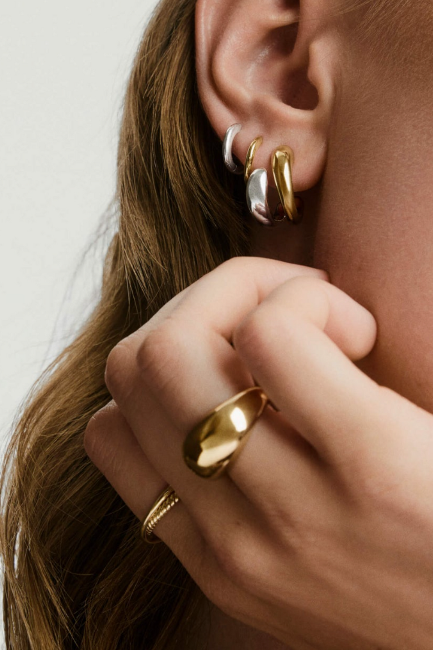 Jojo Double Hoops