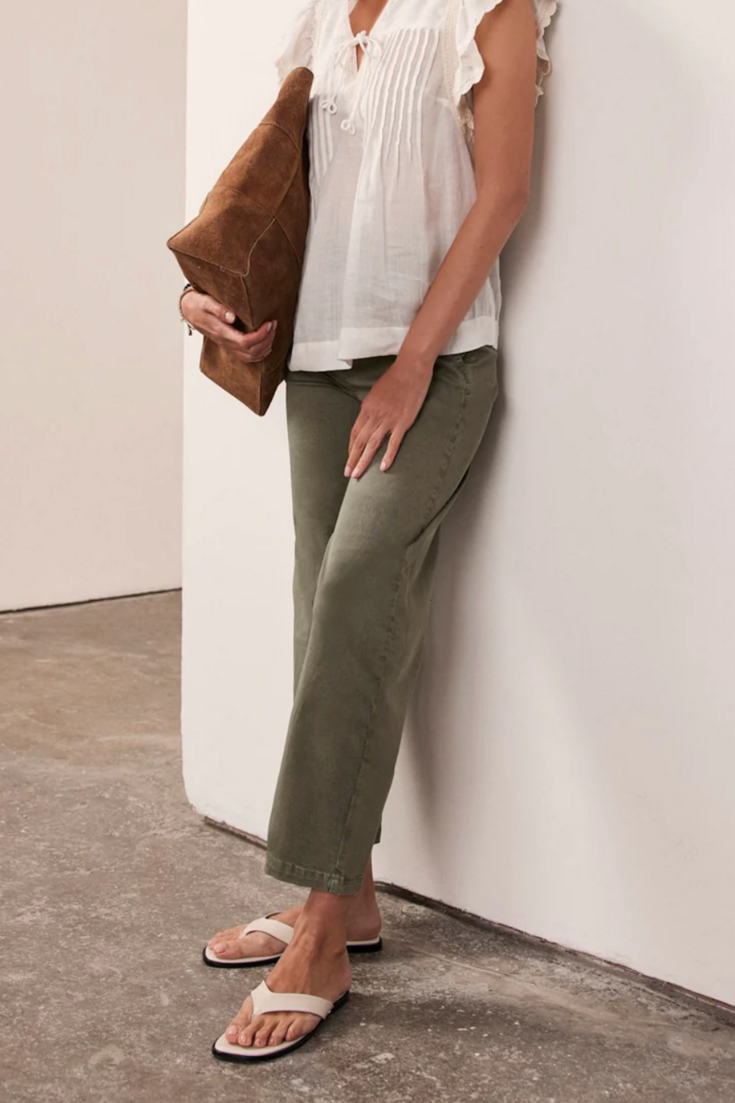 Khaki Barrel Chino Trouser