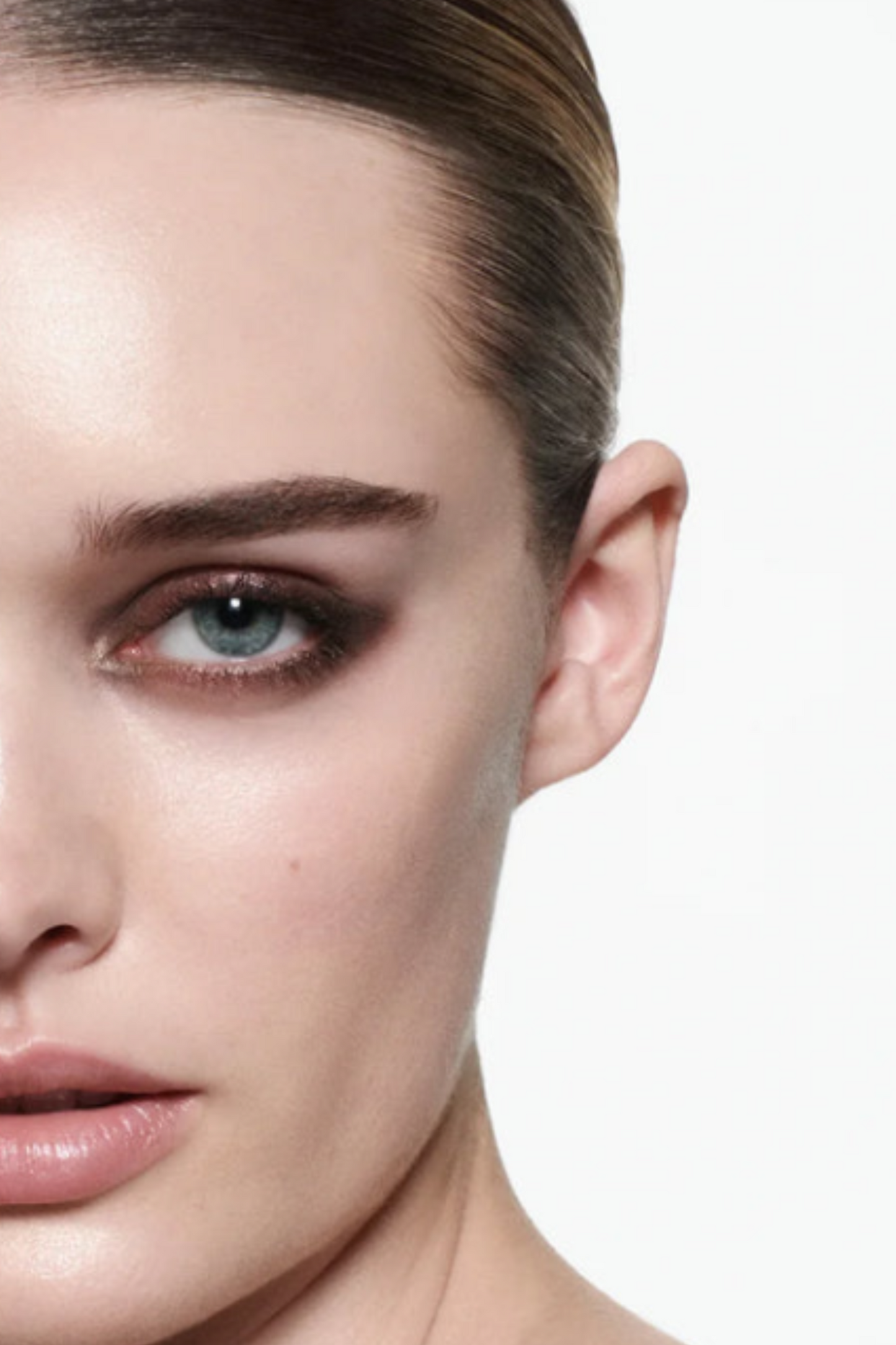 Eye Wardrobe Multi-Finish Palette