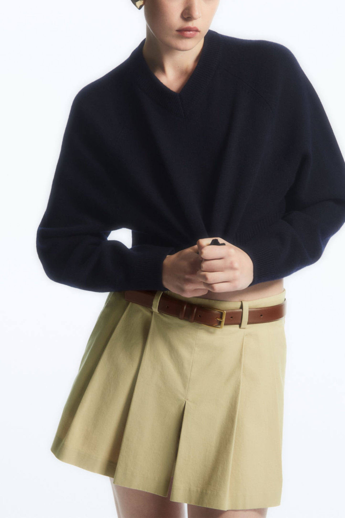 Cropped V-neck Wool Jumper