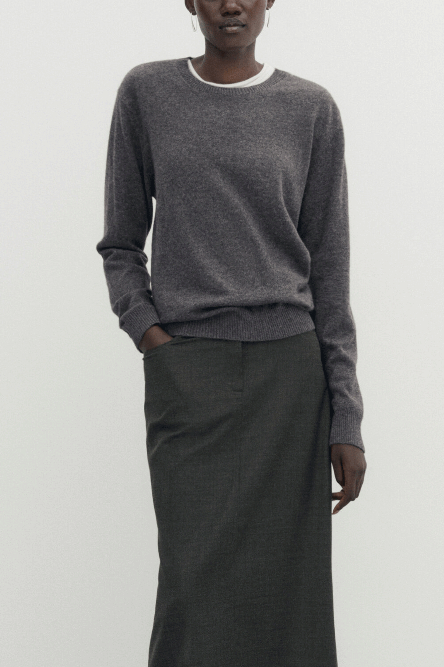 100% Cashmere Crew Neck Sweater Charcoal