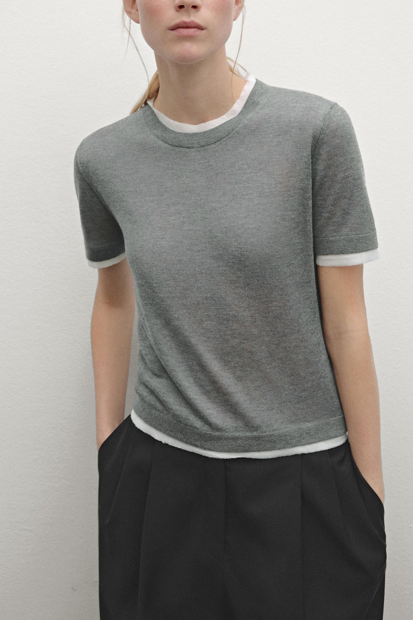 Knit Sweater With Short Sleeves And Distressed Detail