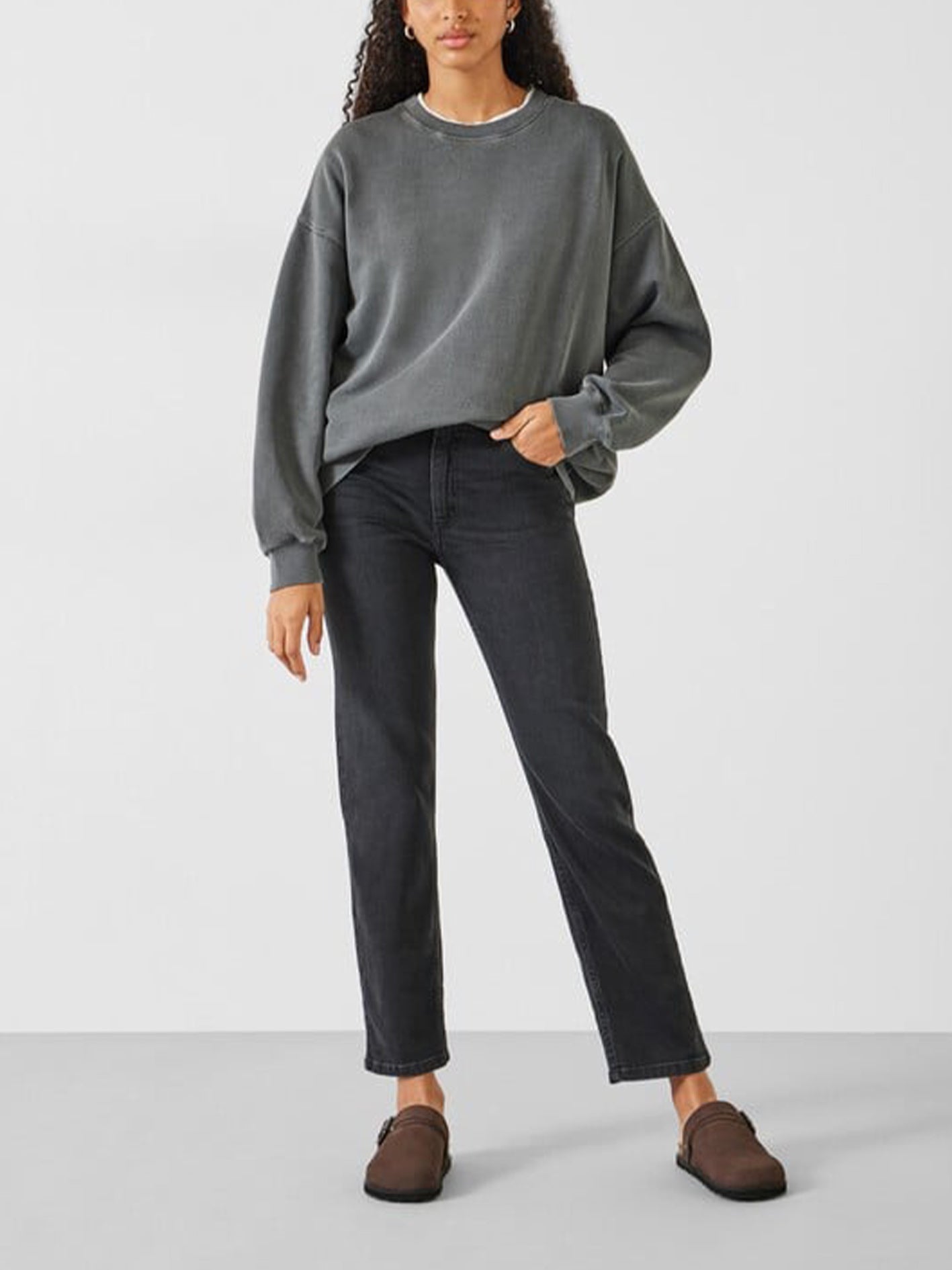 Agnes Straight Leg Jeans