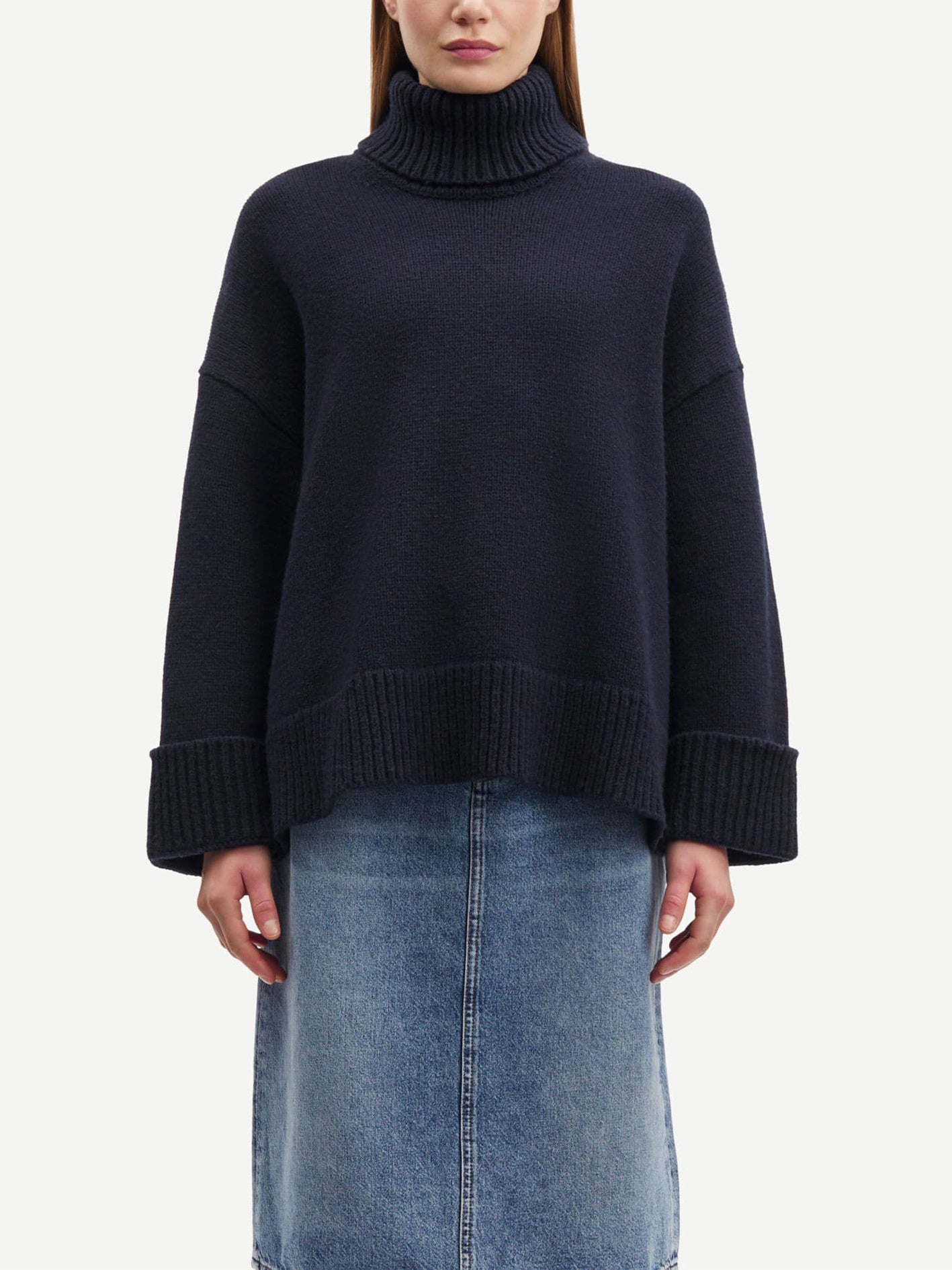 Sakeiku Turtleneck