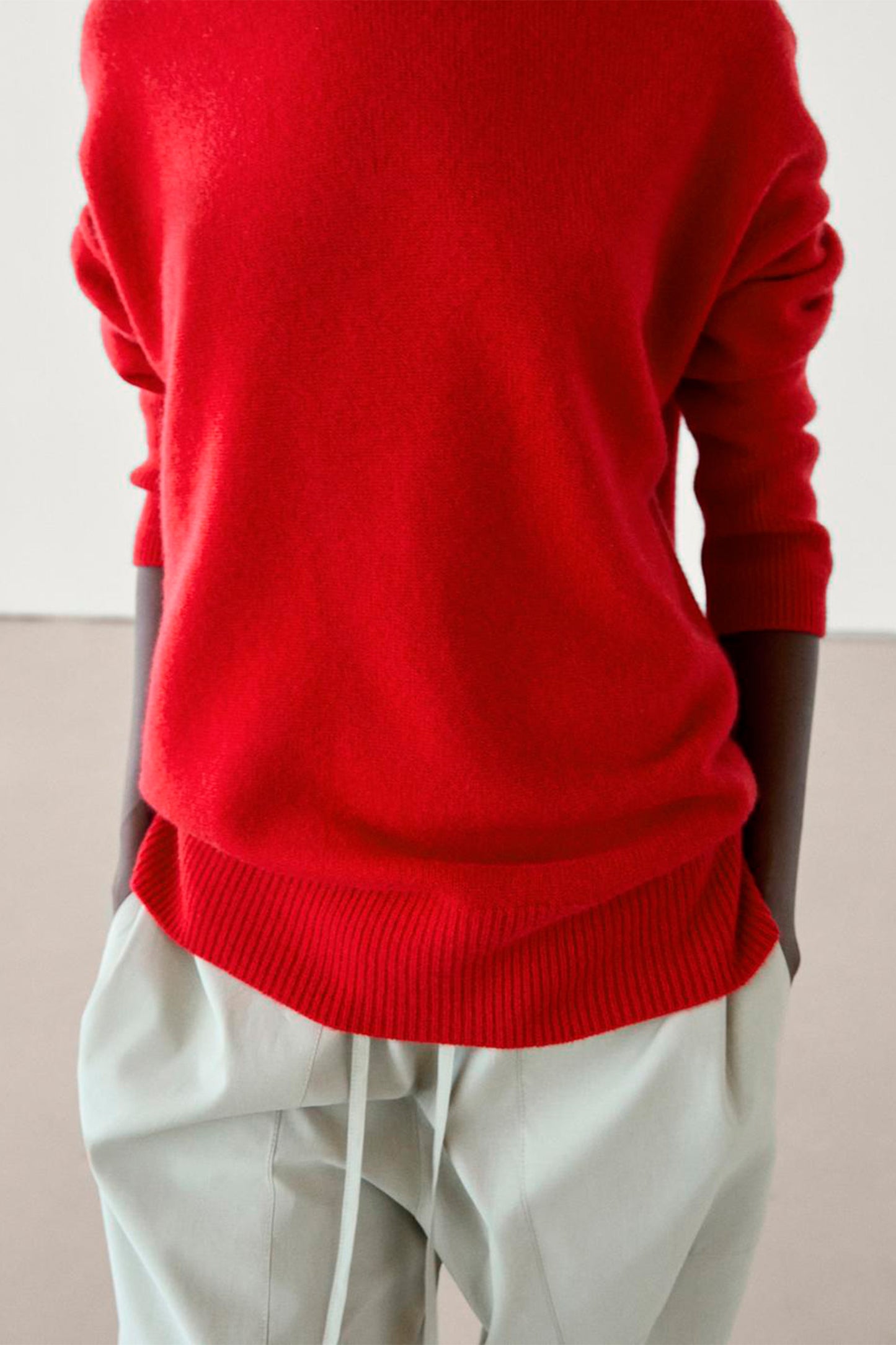 100% Cashmere Crew-neck Sweater