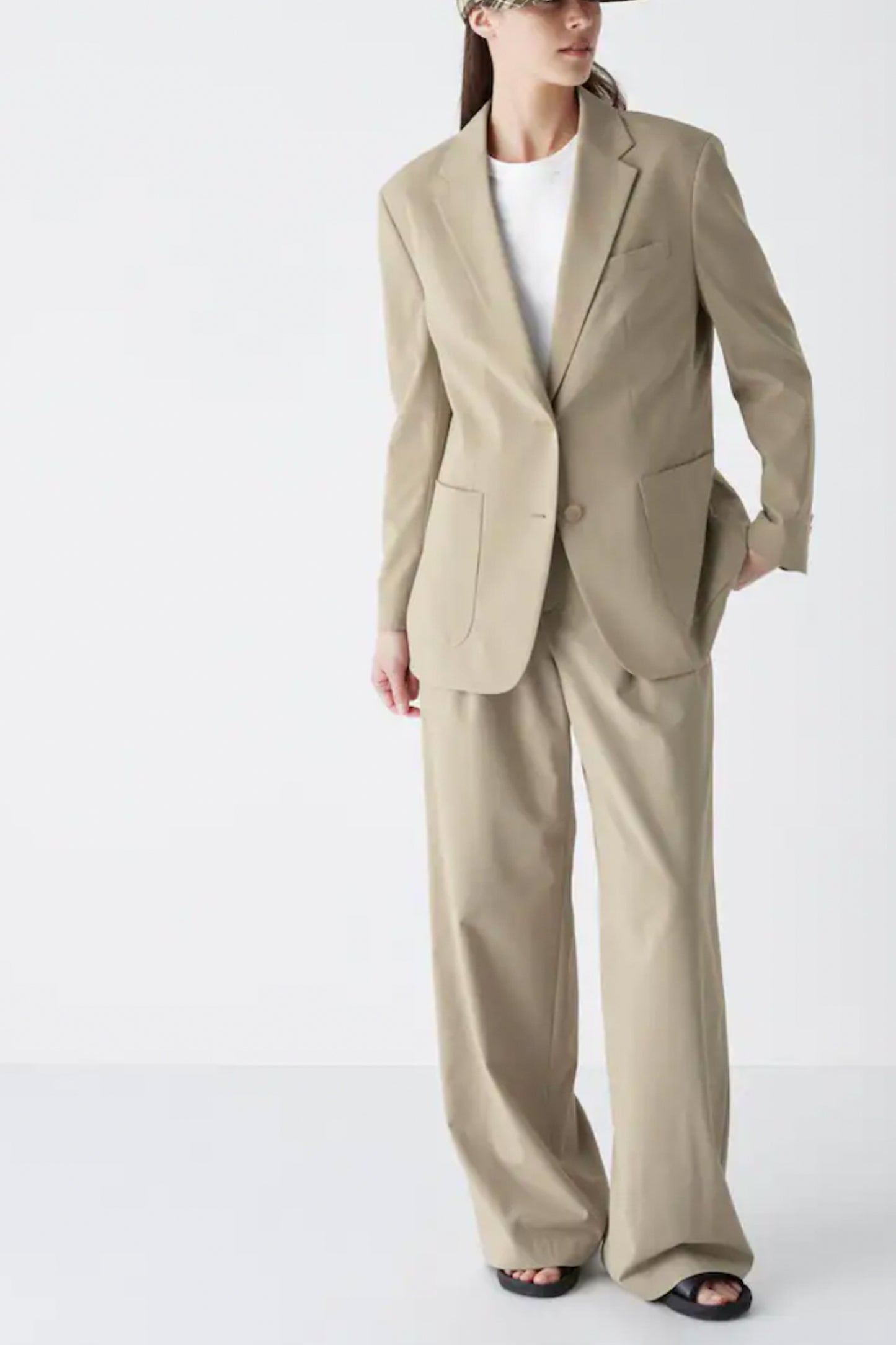 Relaxed Fit Tailored Blazer Jacket