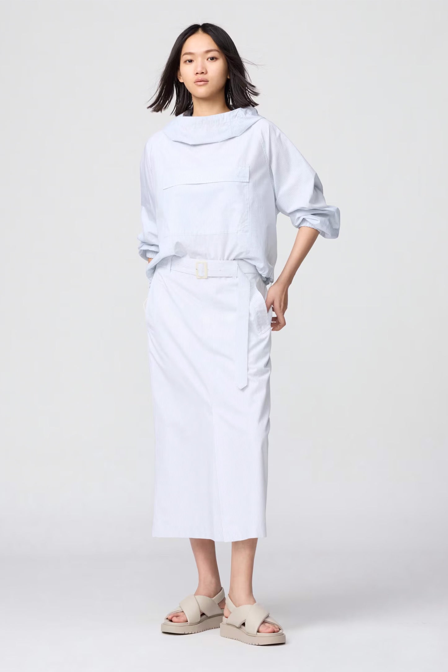 Belted Narrow Skirt