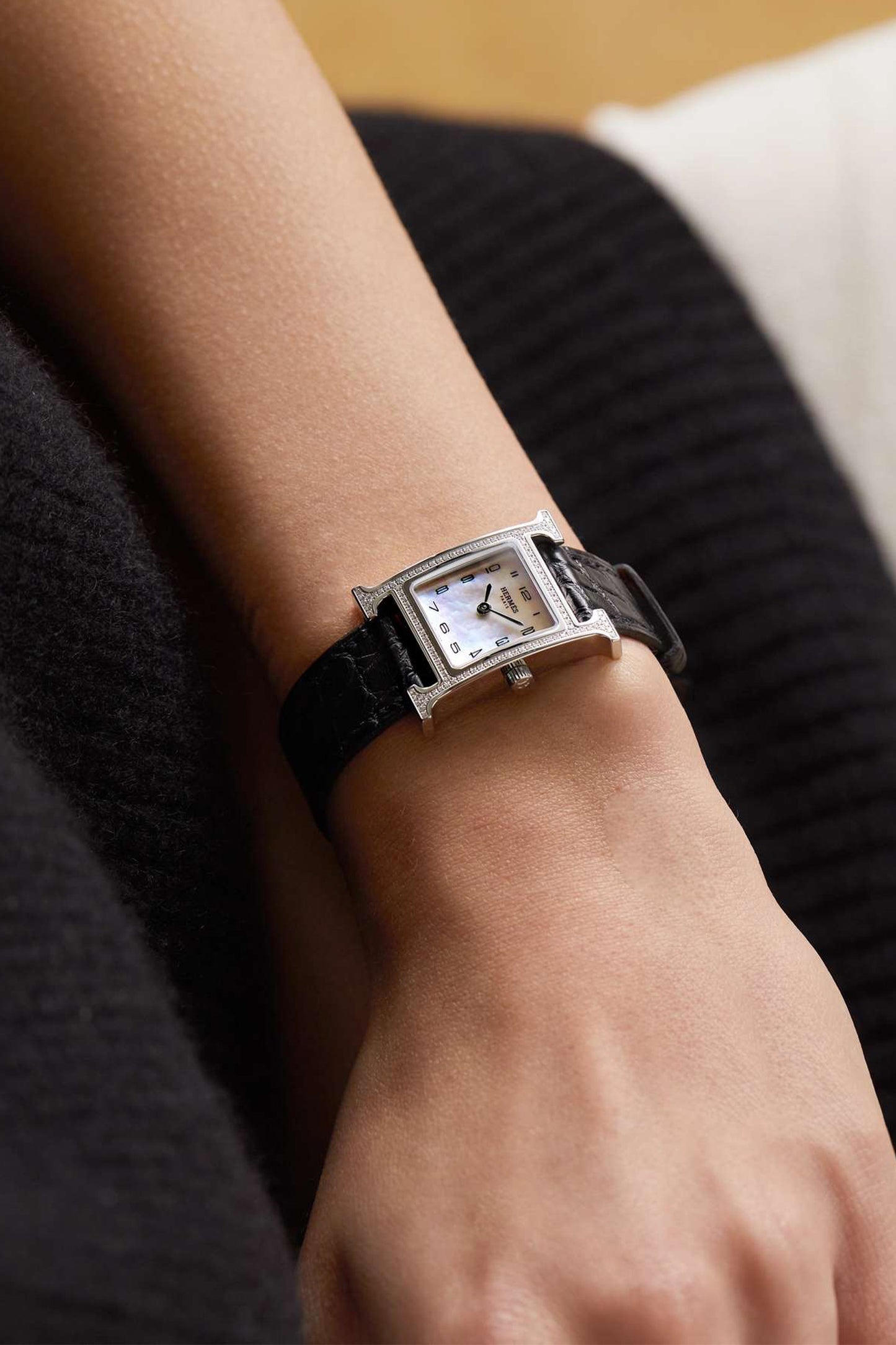 Heure H 25mm Small Stainless Steel, Alligator, Diamond and Mother-of-Pearl Watch