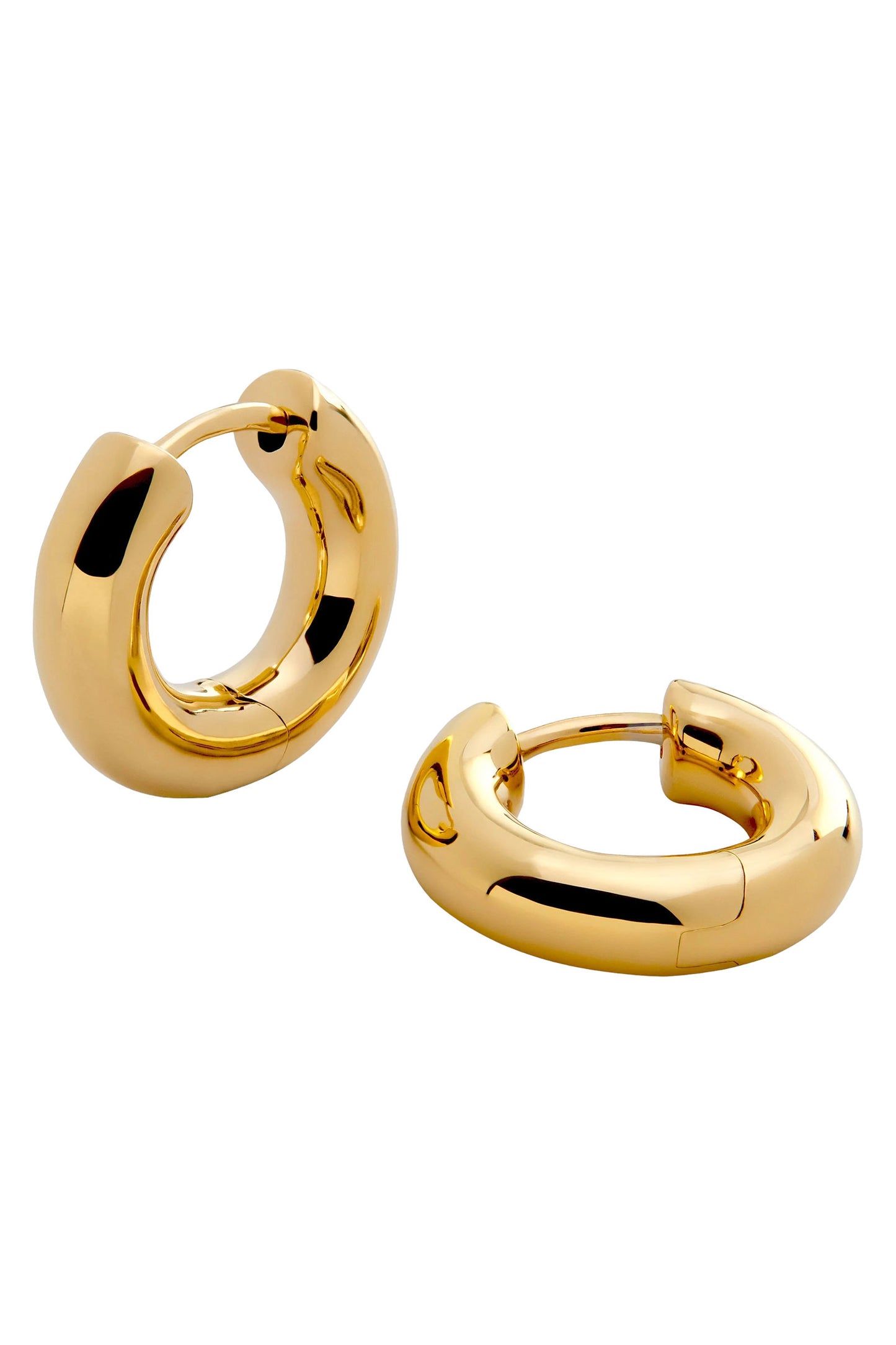 Essential Click Huggie Earrings