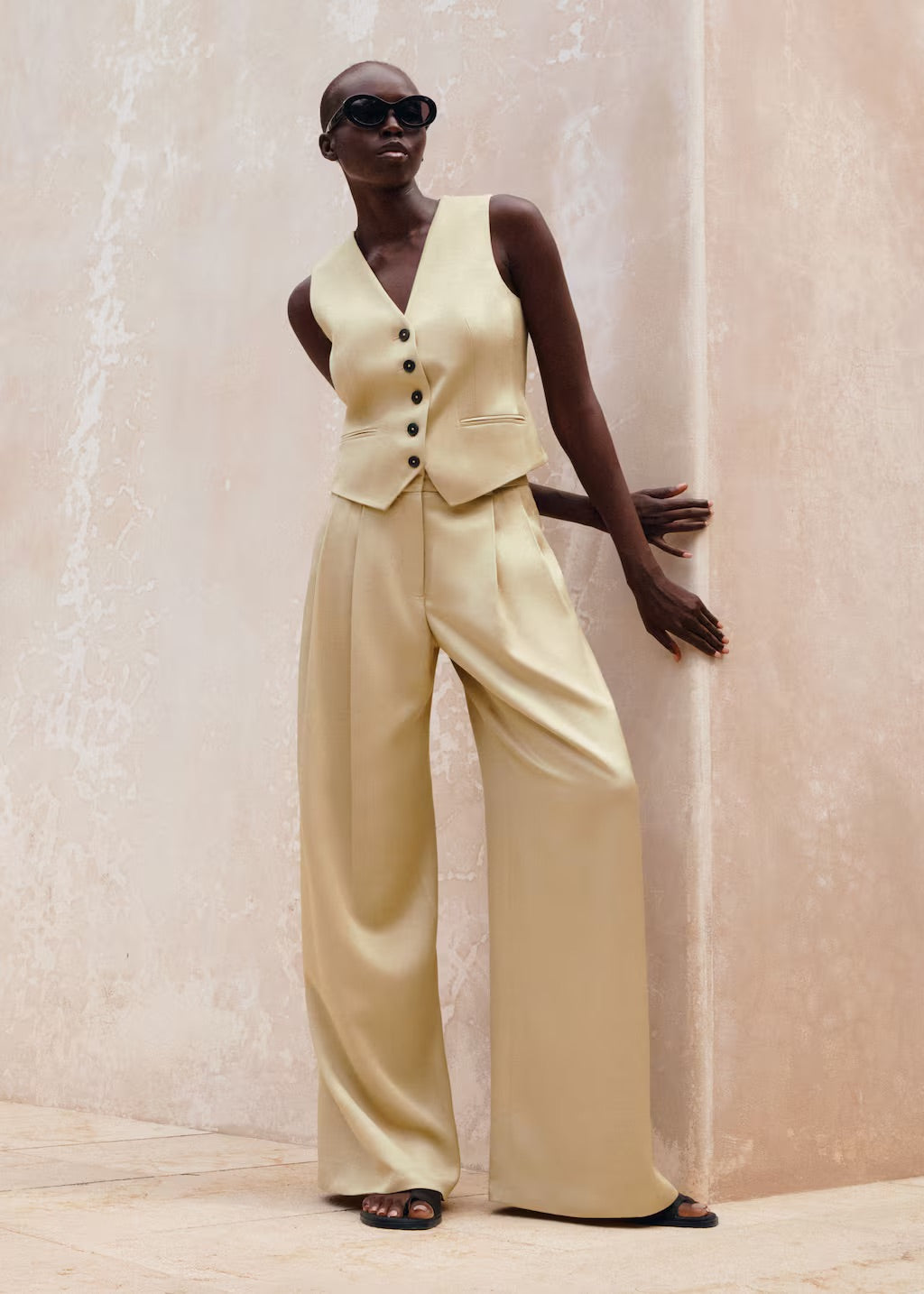 Elevated Metallic Straight Blazer and Tailored Wide-Leg Trouser Set