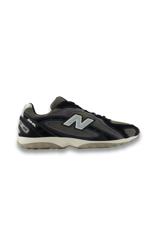 204L Shoes