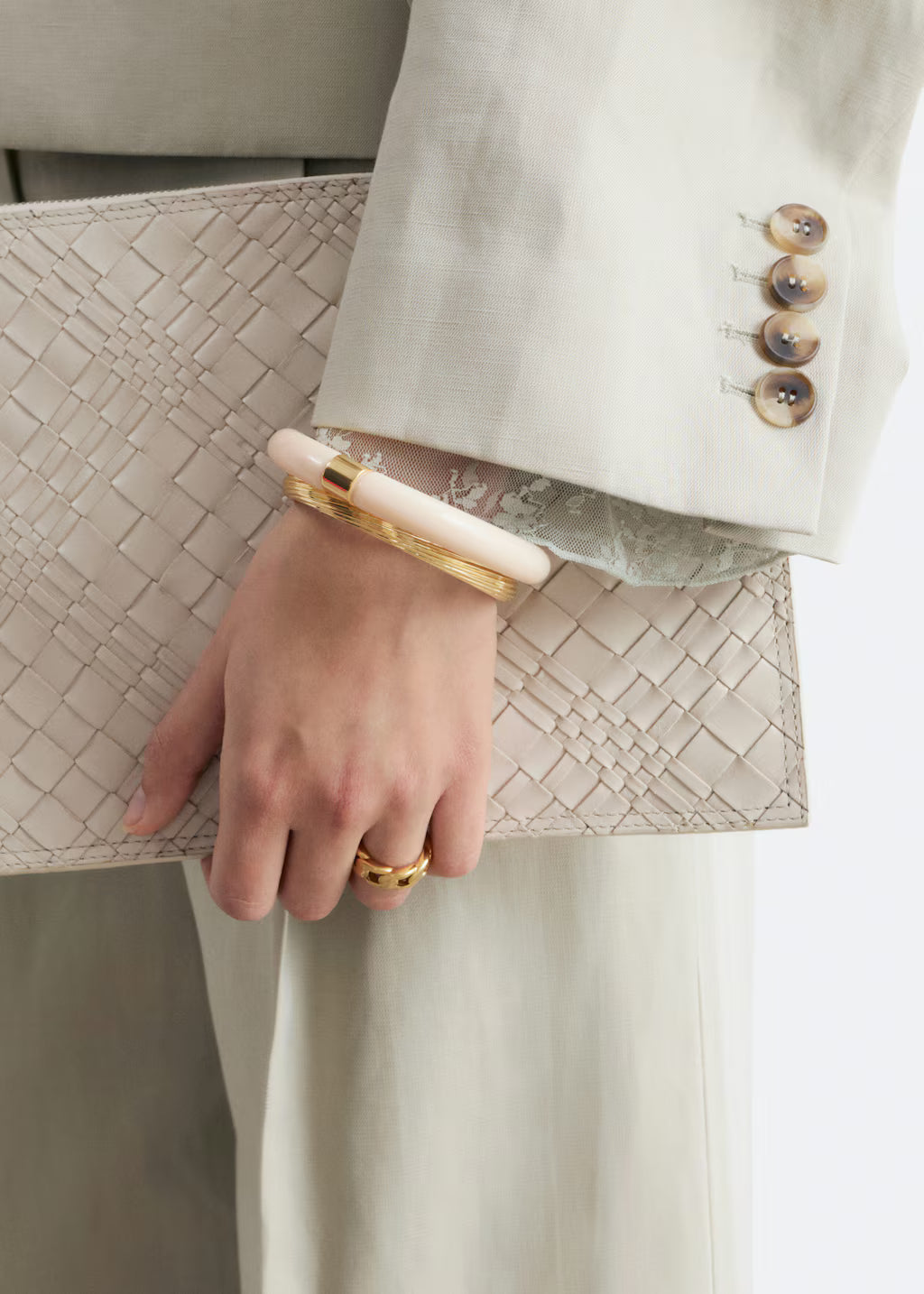 Contrast Metal Resin Bangle