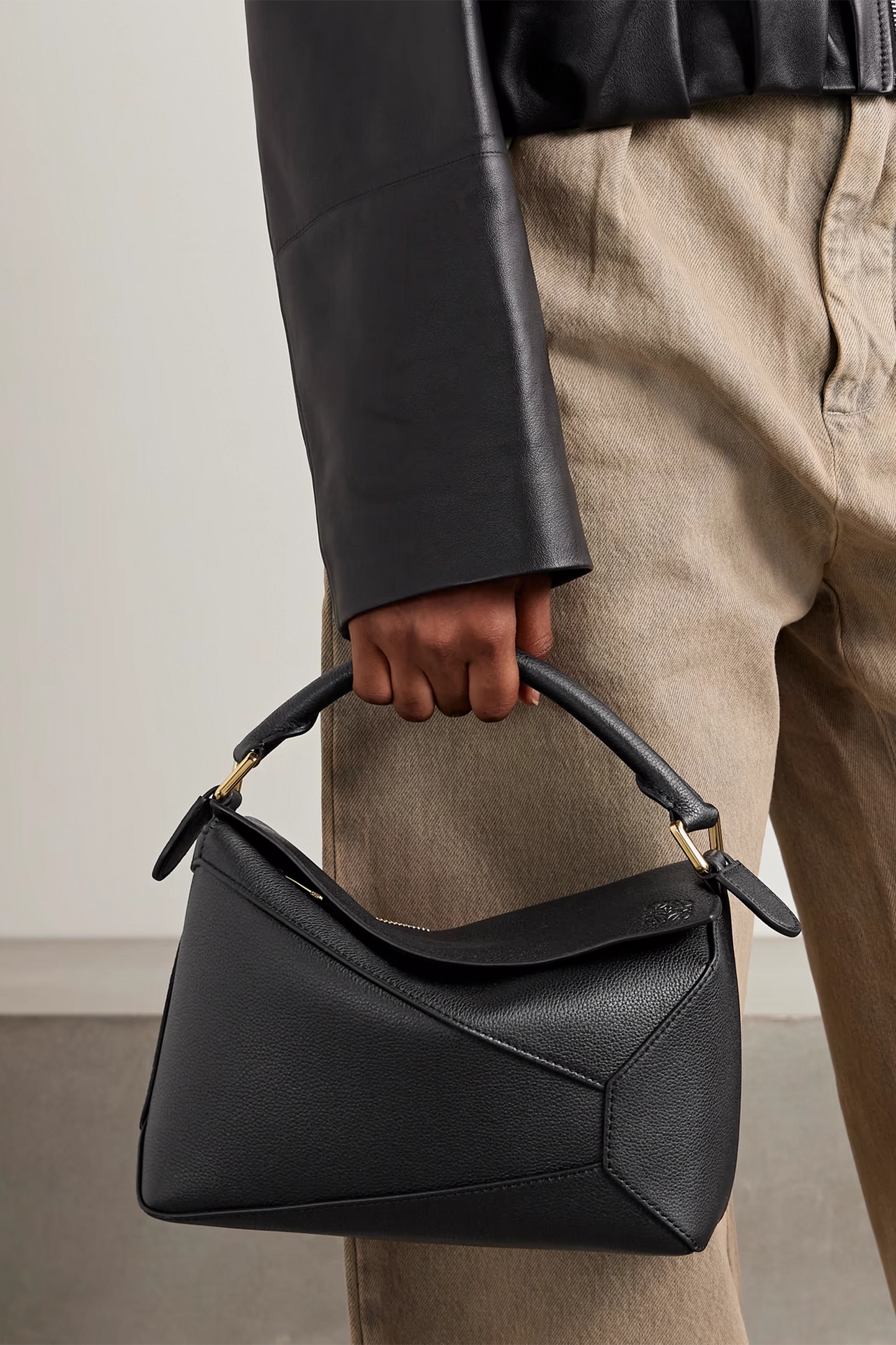 Puzzle Edge small textured-leather shoulder bag