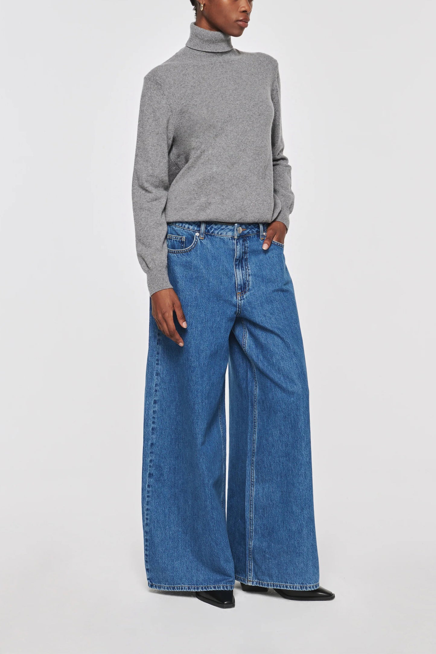 Jacinda Wide Leg Jean