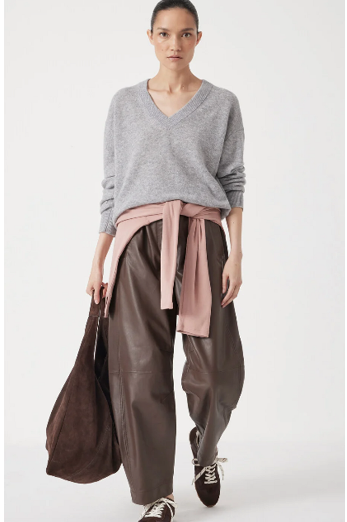 Scarlett Cashmere V-neck Jumper