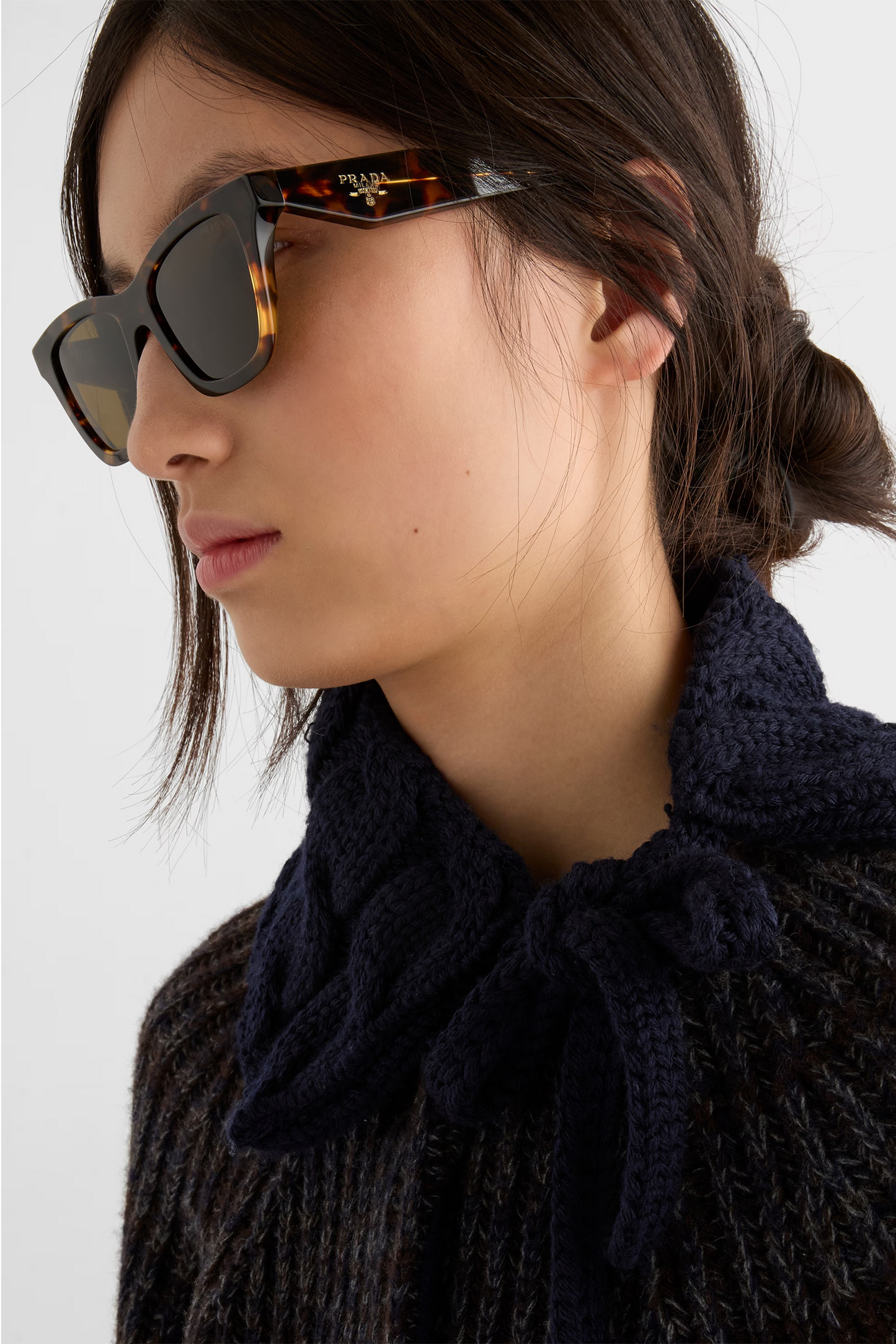 Sunglasses with Logo