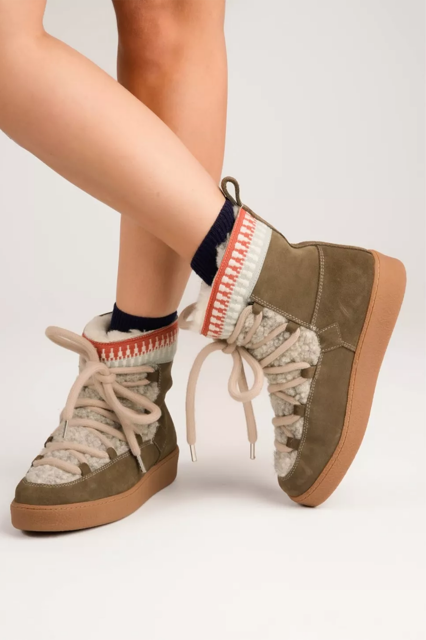 Cosmos Fleece Boot