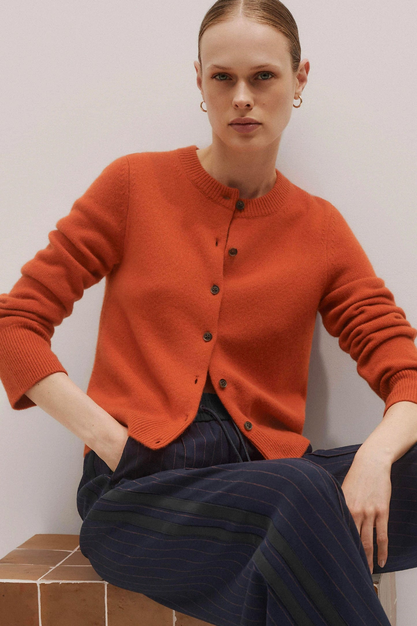 Cashmere Straight Buttoned Cardigan