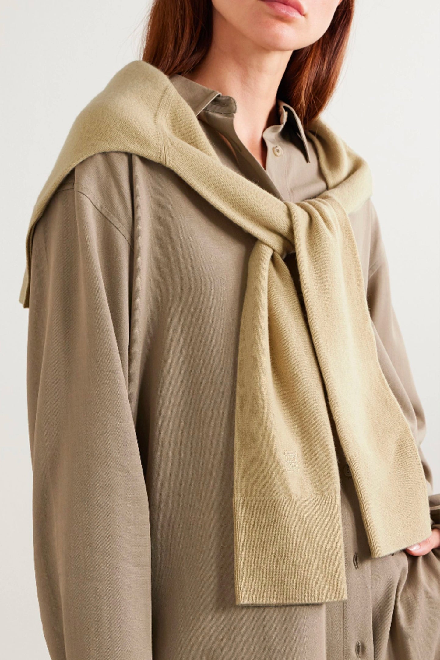 Sleeve Embroidered Cashmere Scarf