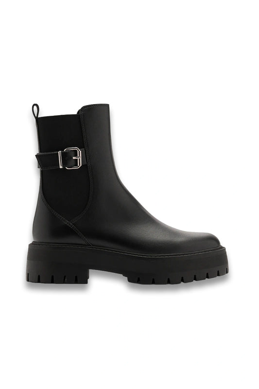 Chelsea Boots with Buckle