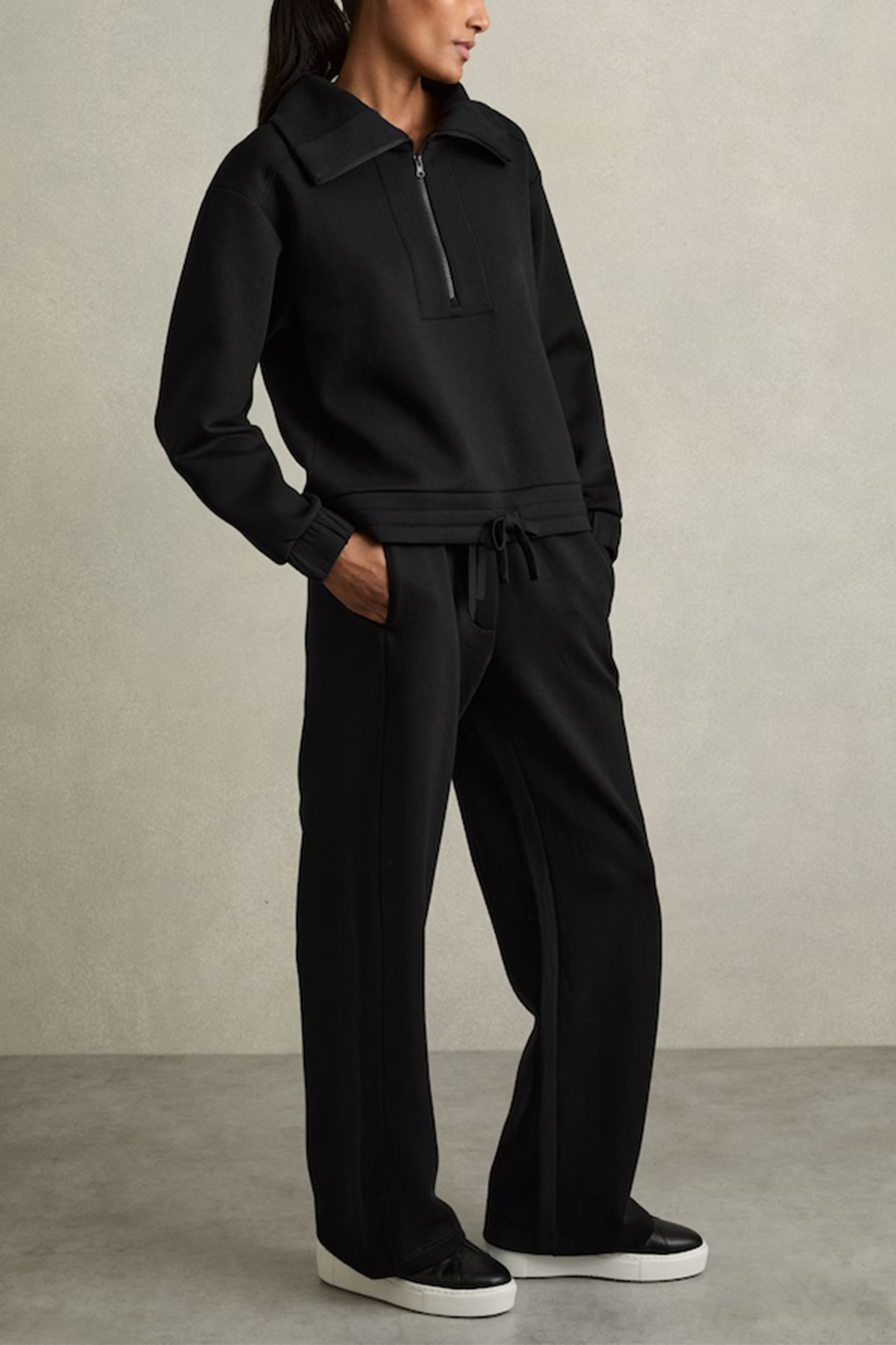Laney Interlock Half-Zip Drawstring-Hem Sweatshirt In Black