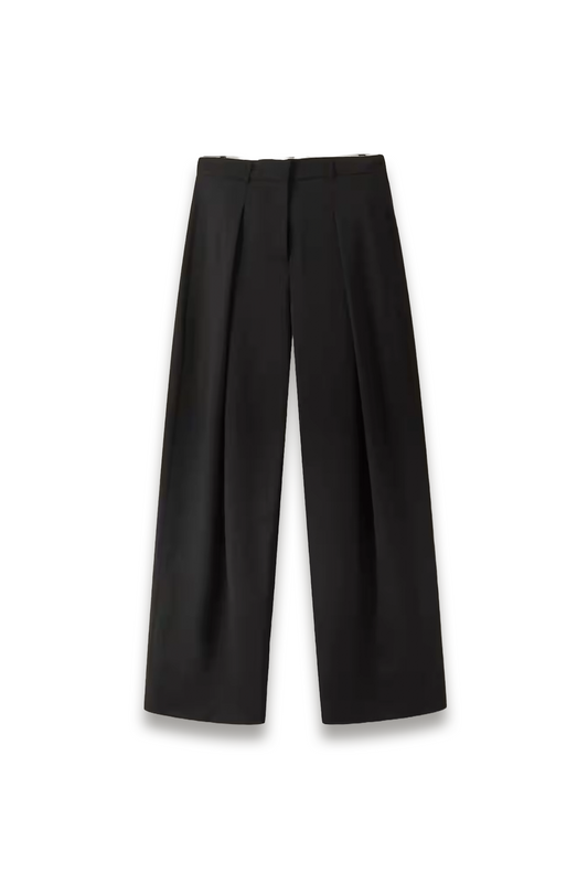 Pleat Tapered Trouser