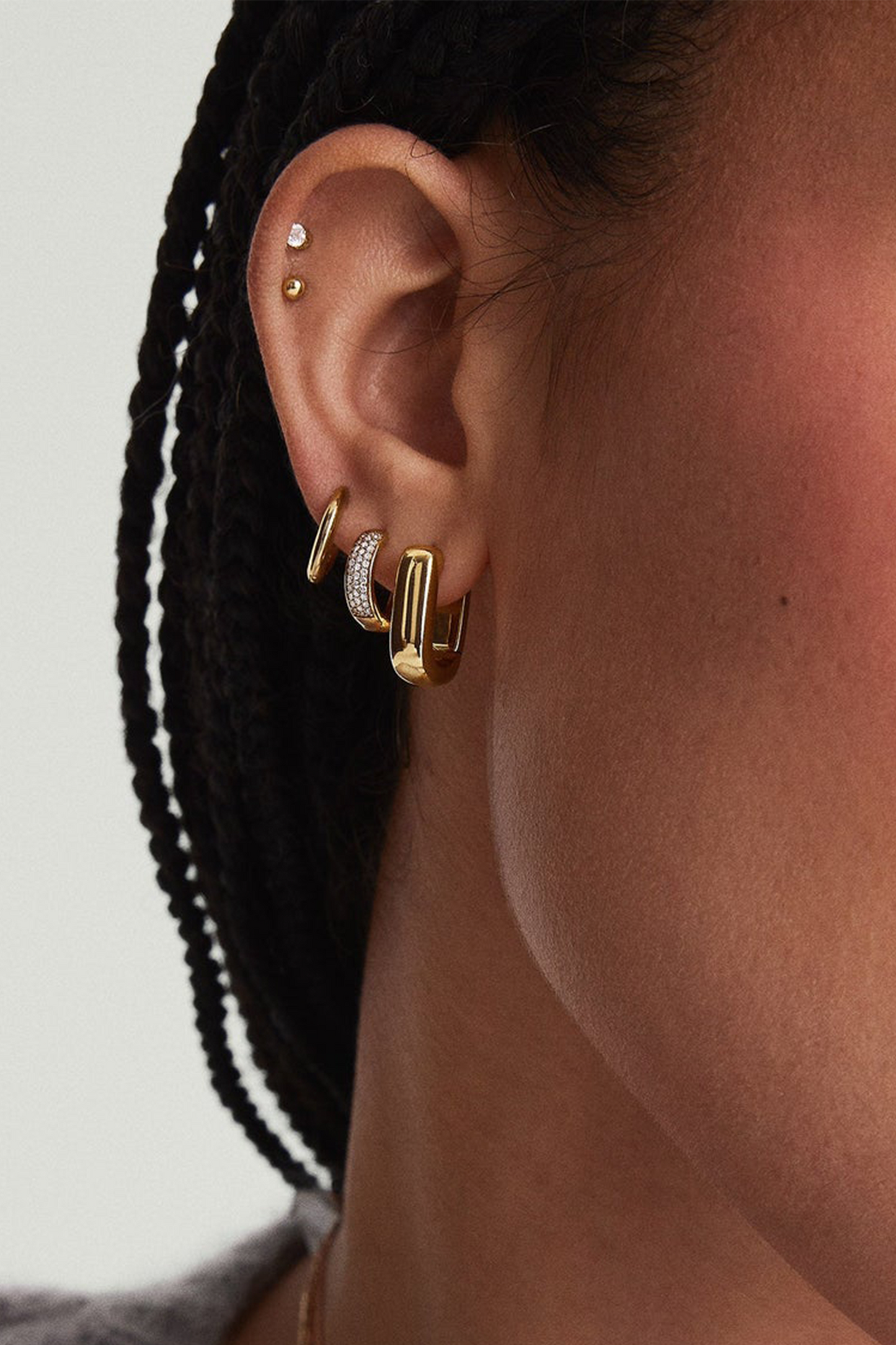 Chunky Medium U Hoops