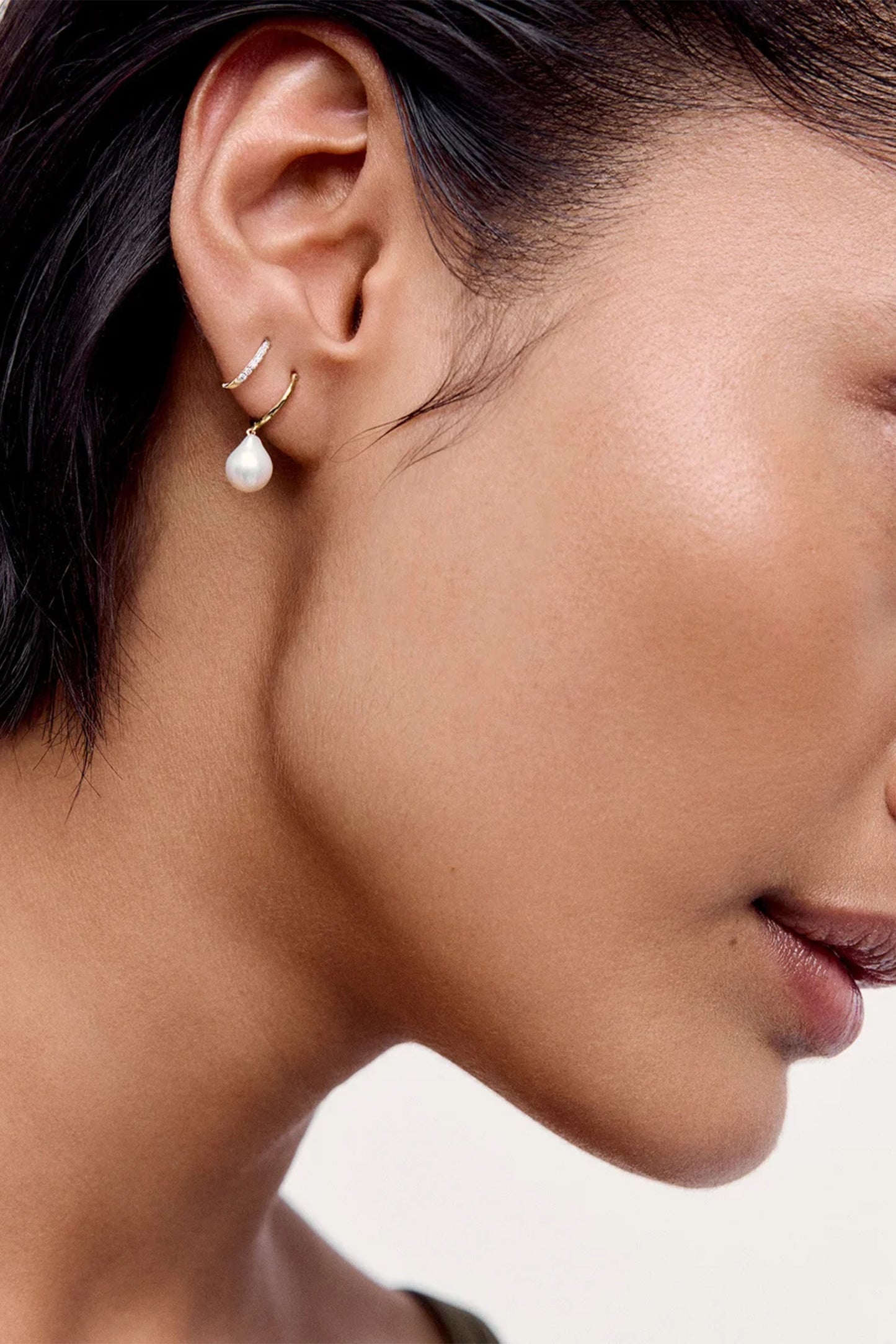 Small Baroque Pearl Mini Huggie Earrings