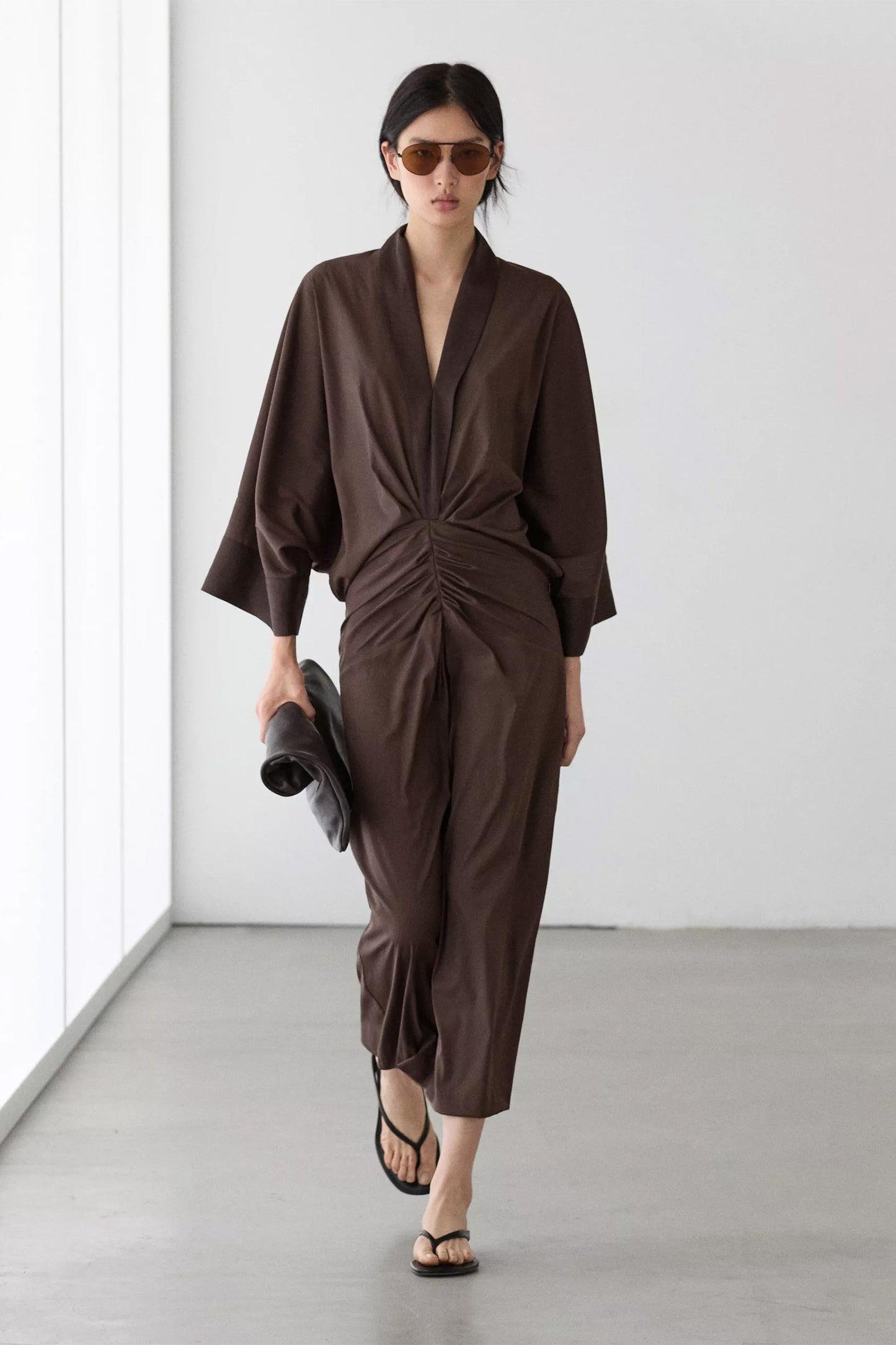 Long sleeve dress with gathered detail