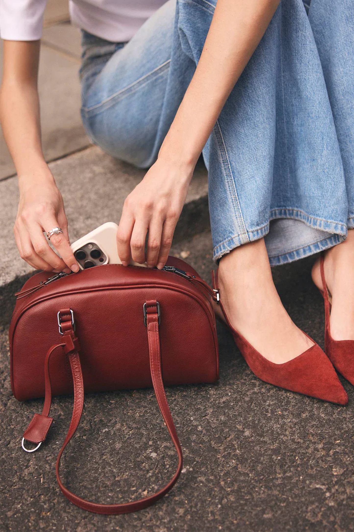 Otti Red Leather Shoulder Bag