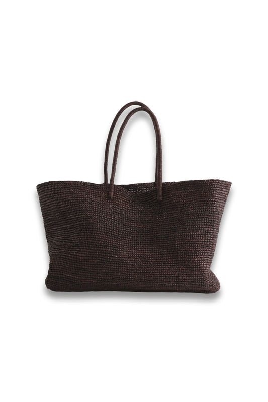 Oversized Hand-Woven Tote Bag in Raffia