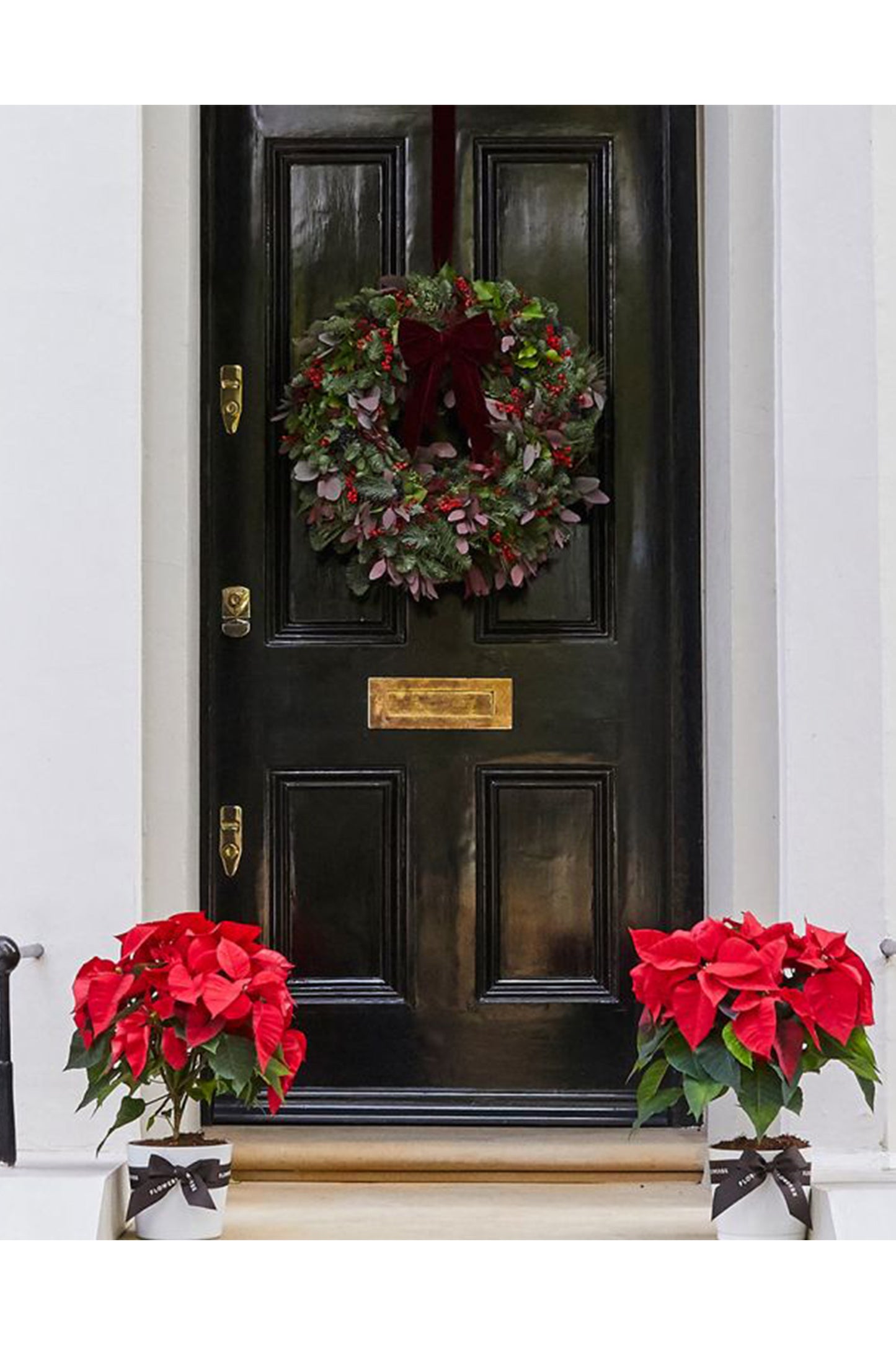 Red Berry Christmas Wreath