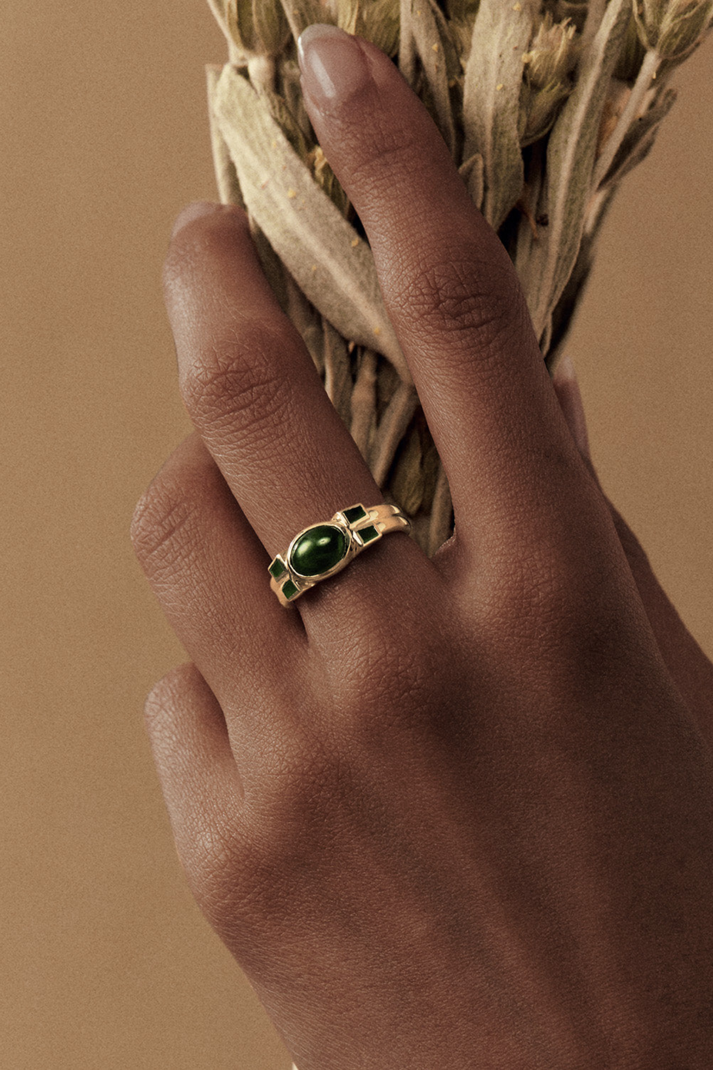Summit Ring - 9ct