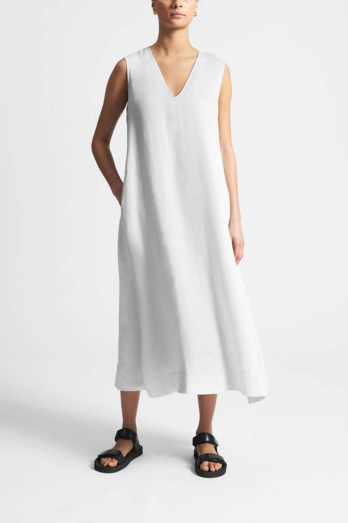 Nisha Dress White Organic Linen
