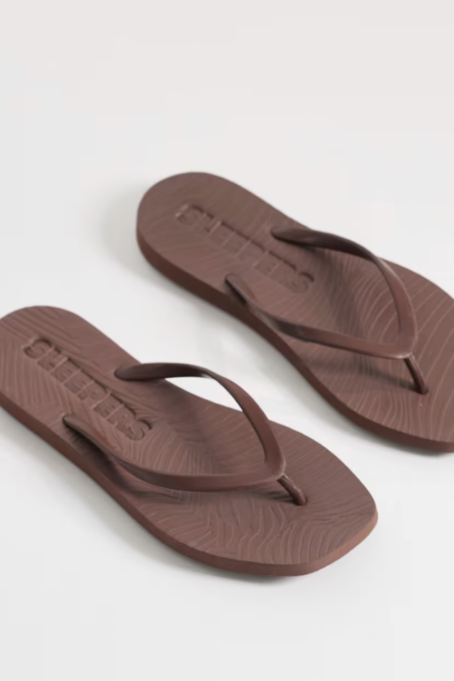 Tapered Flip Flops in Brown