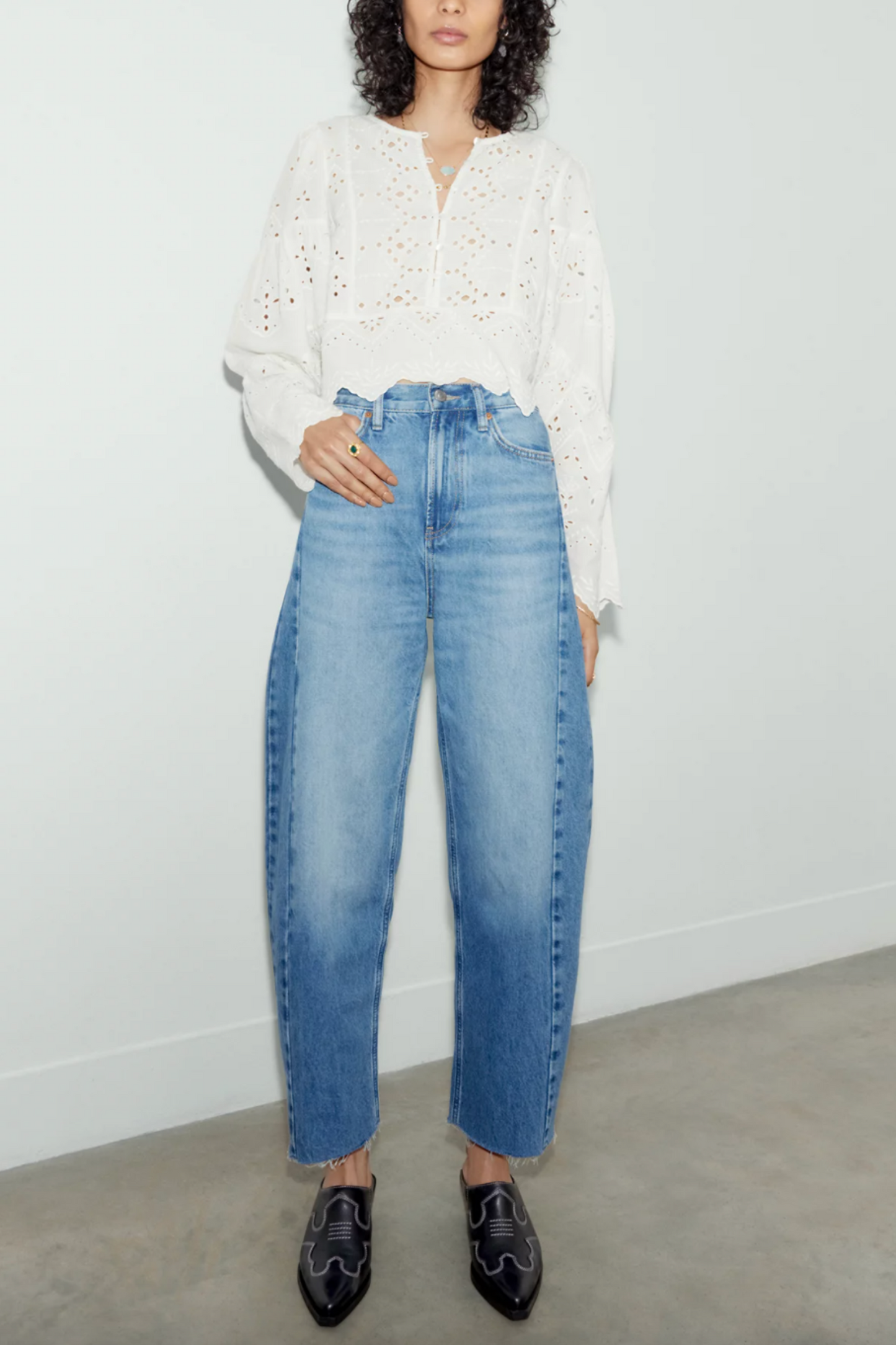 Barrel Leg Jean