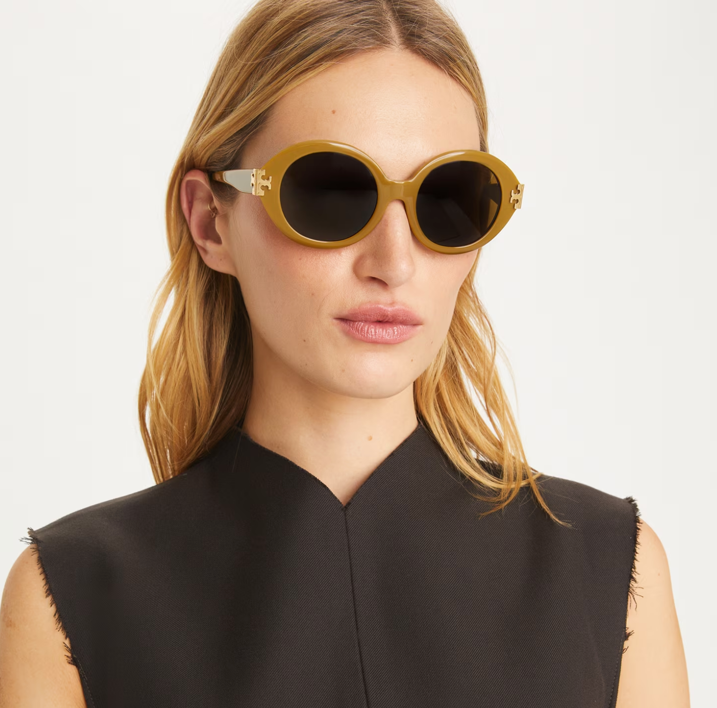 Eleanor Oval Sunglasses