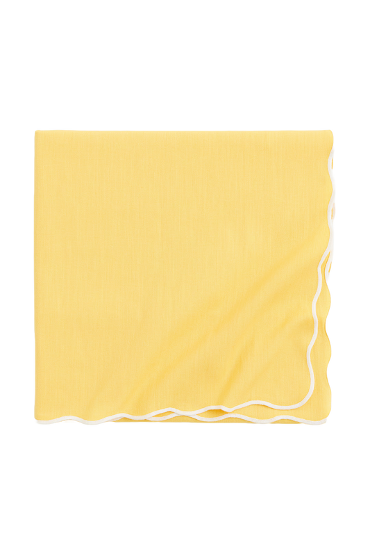 Scalloped Edge Table Cloth