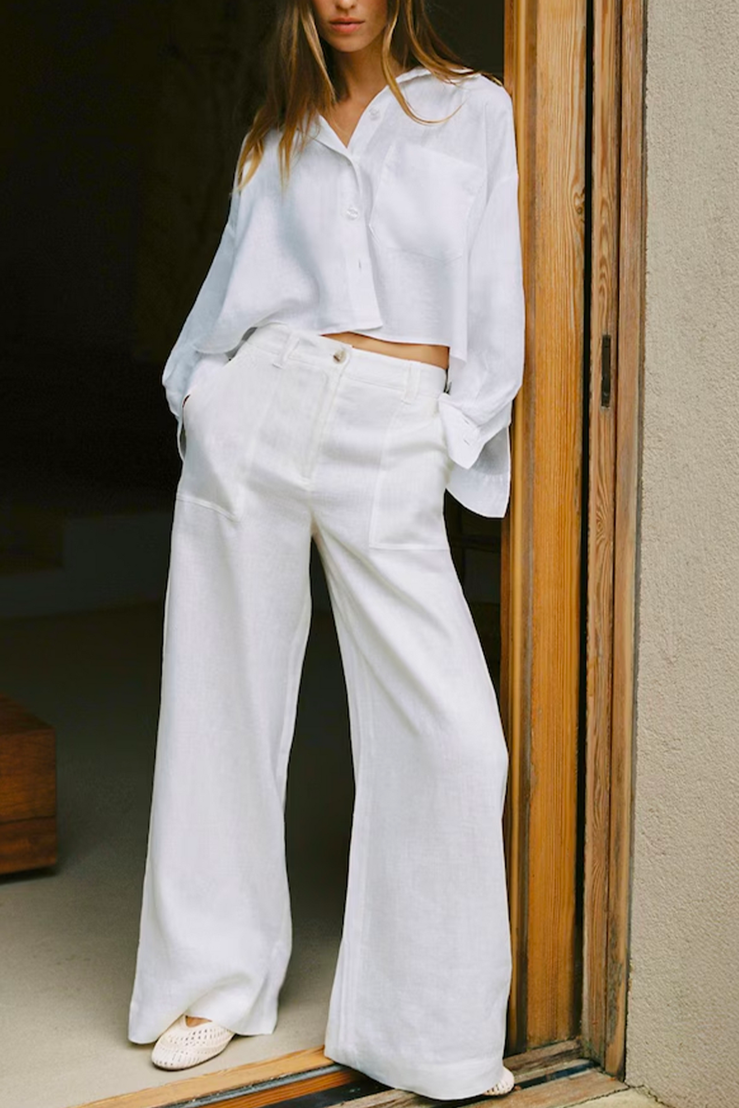 Oversize White Cropped Shirt