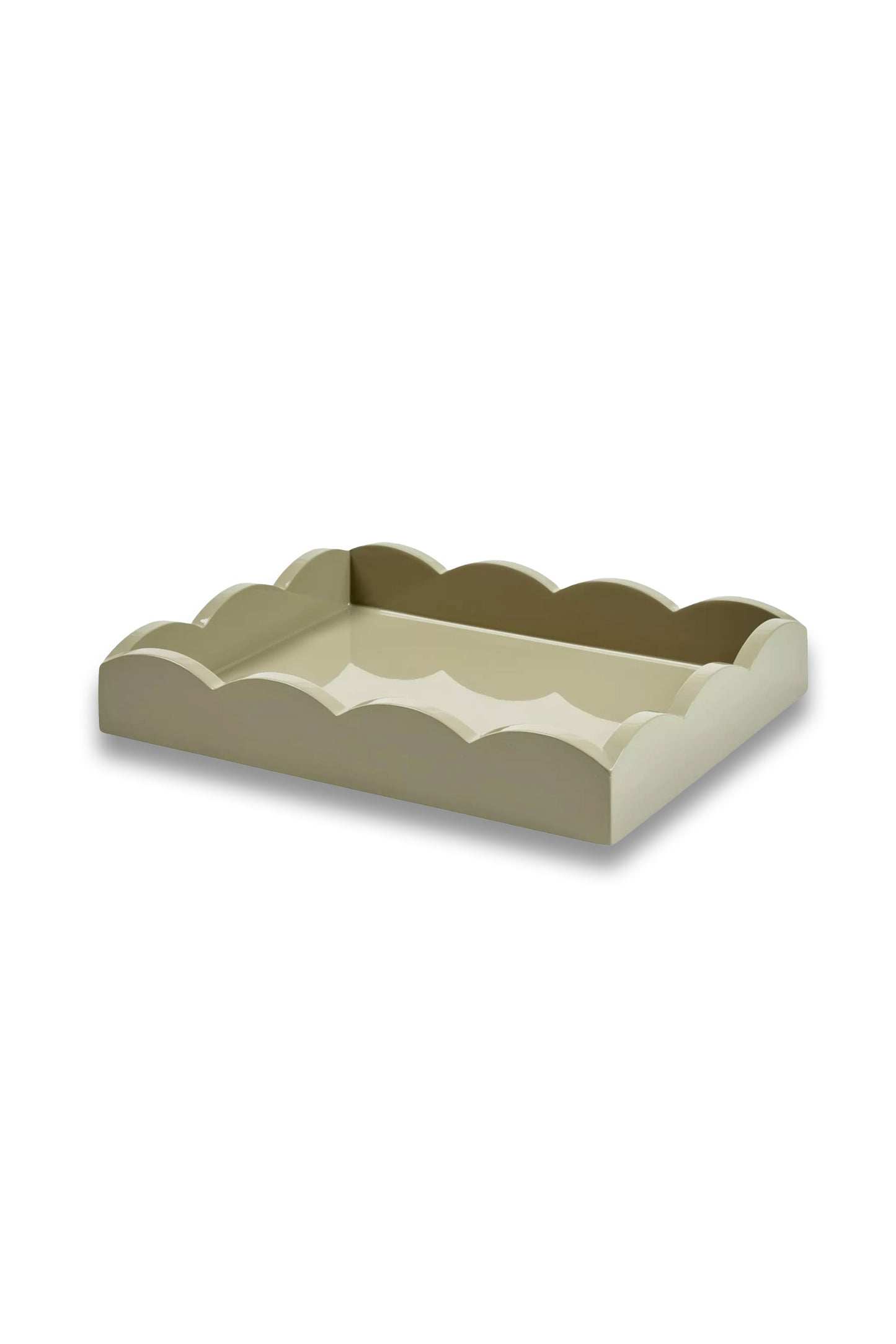 Scallop Lacquer Tray in Chiffon, 28cm