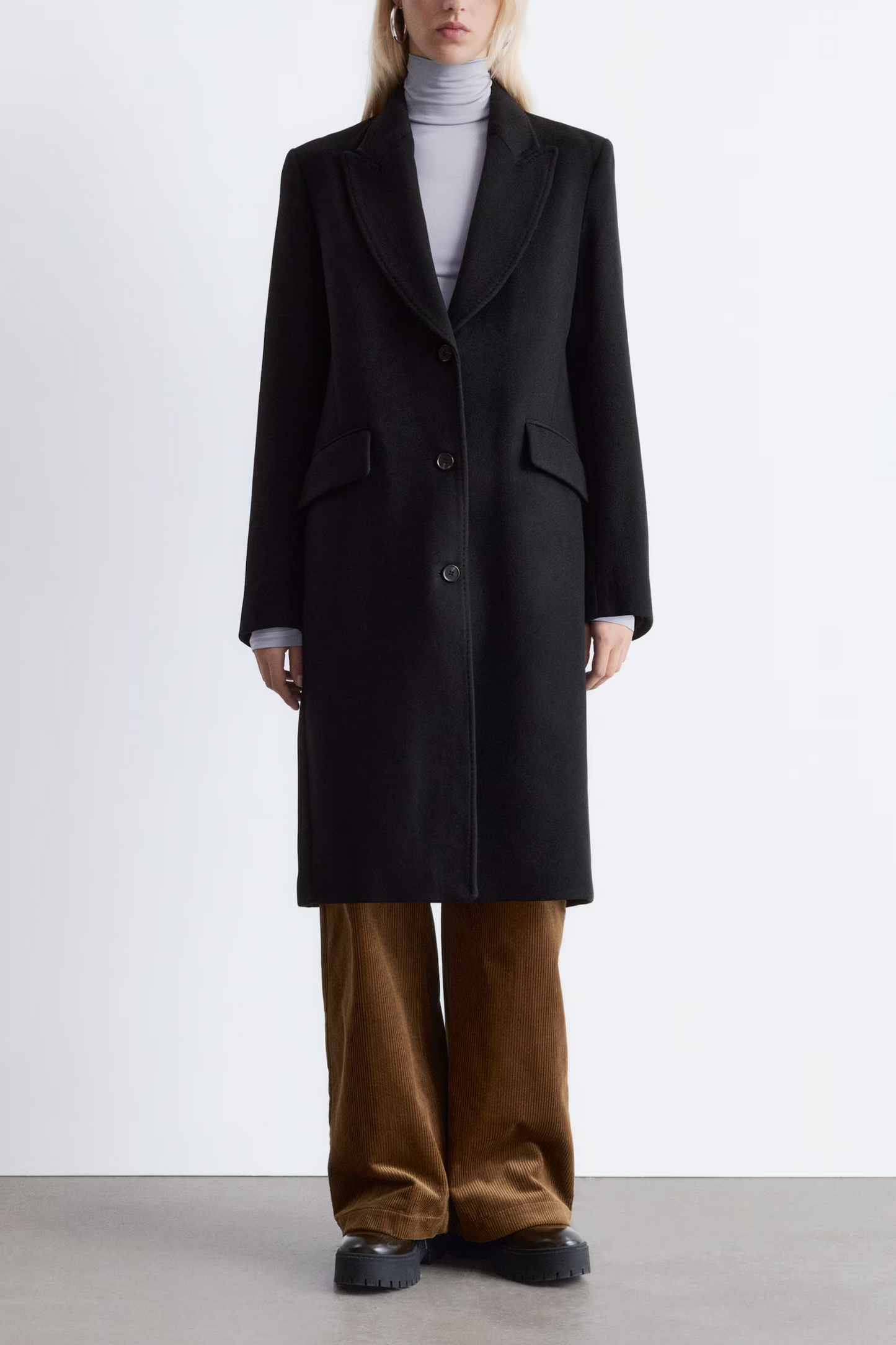 Tailored Single-breasted Coat