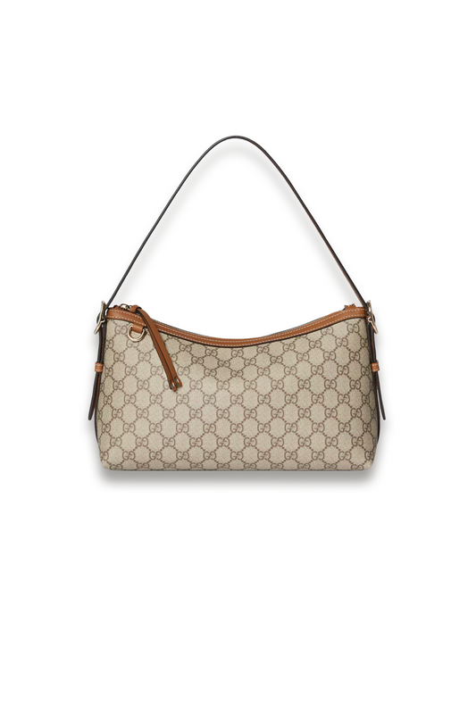 GG Emblem Medium Shoulder Bag