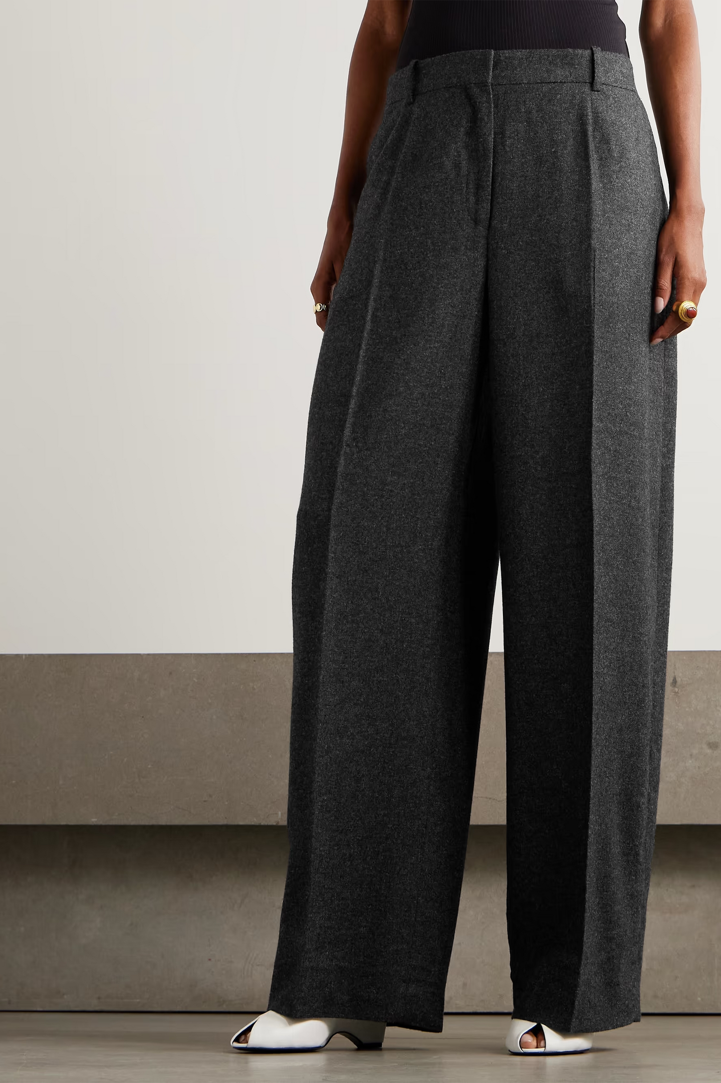 Pleated Flannel Wide-leg Pants