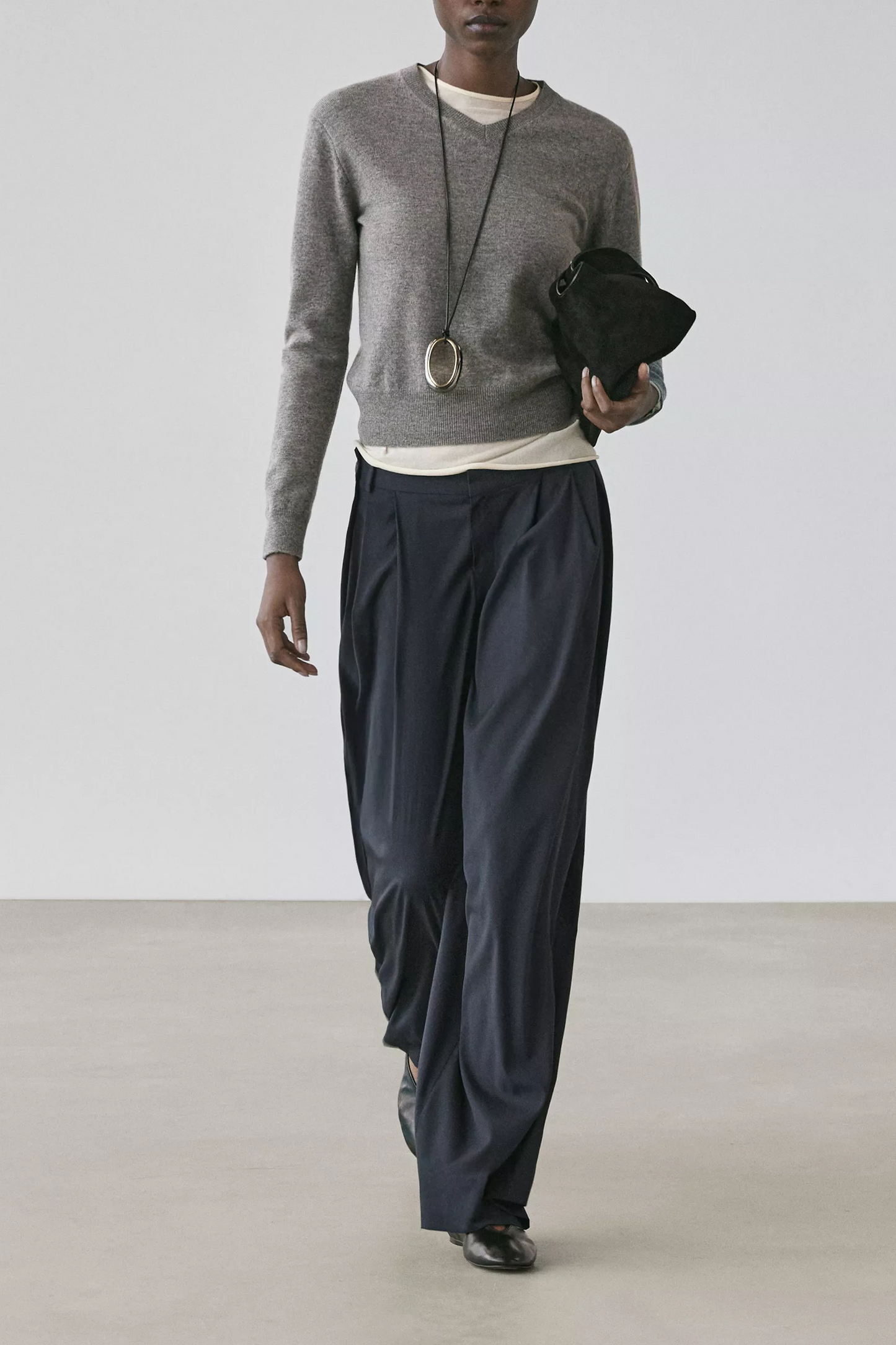 Pleated Wool-blend Trousers
